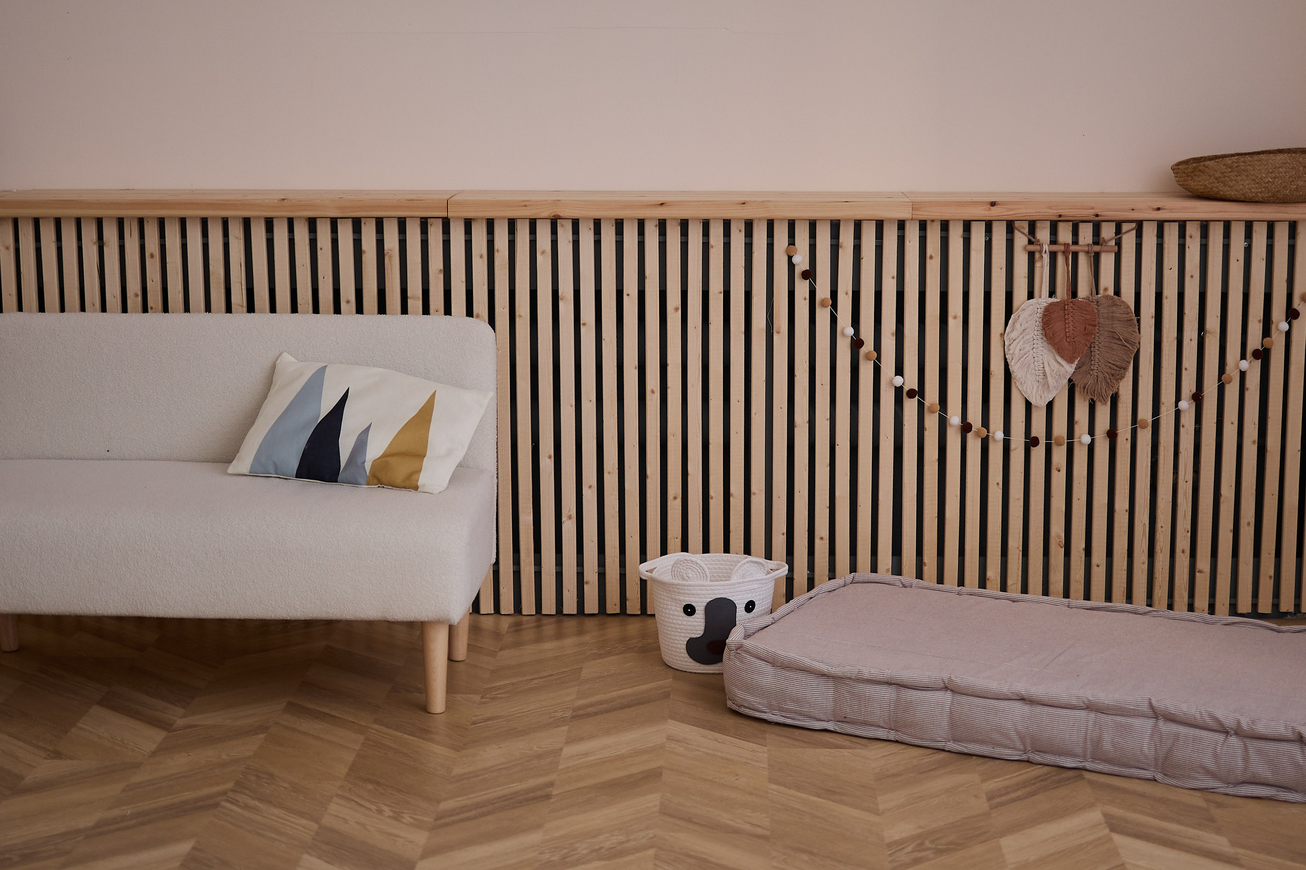 Зал Roomy «семейный». Фотостудия Roomy в Краснодаре | Семейные и детские съёмки дней рождения от 1 до 5 лет, аренда зала фотостудии