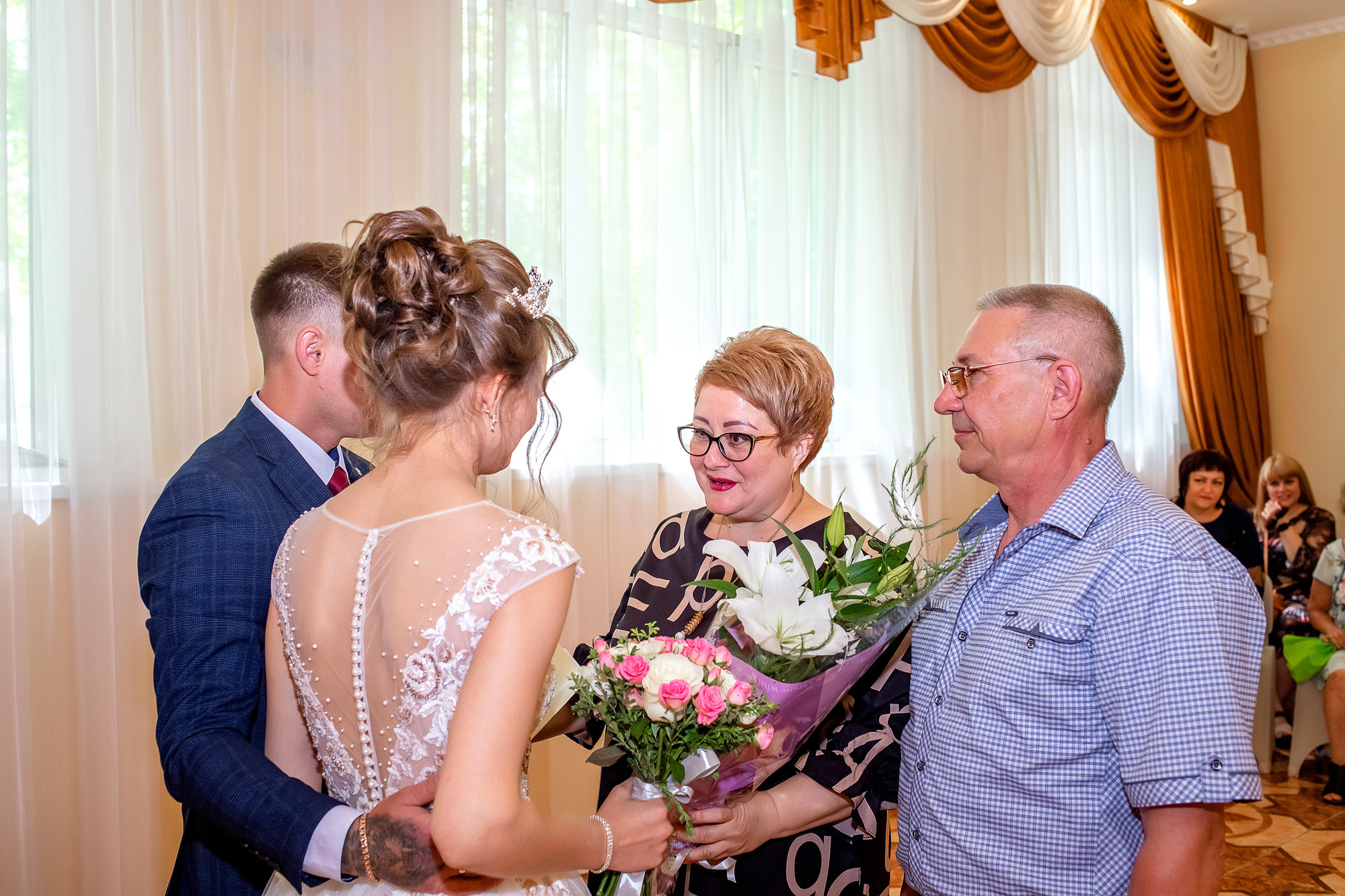 Двухчасовая свадьба Дмитрия и Дарьи. Фотограф в Самарской области Елизавета Чагеева