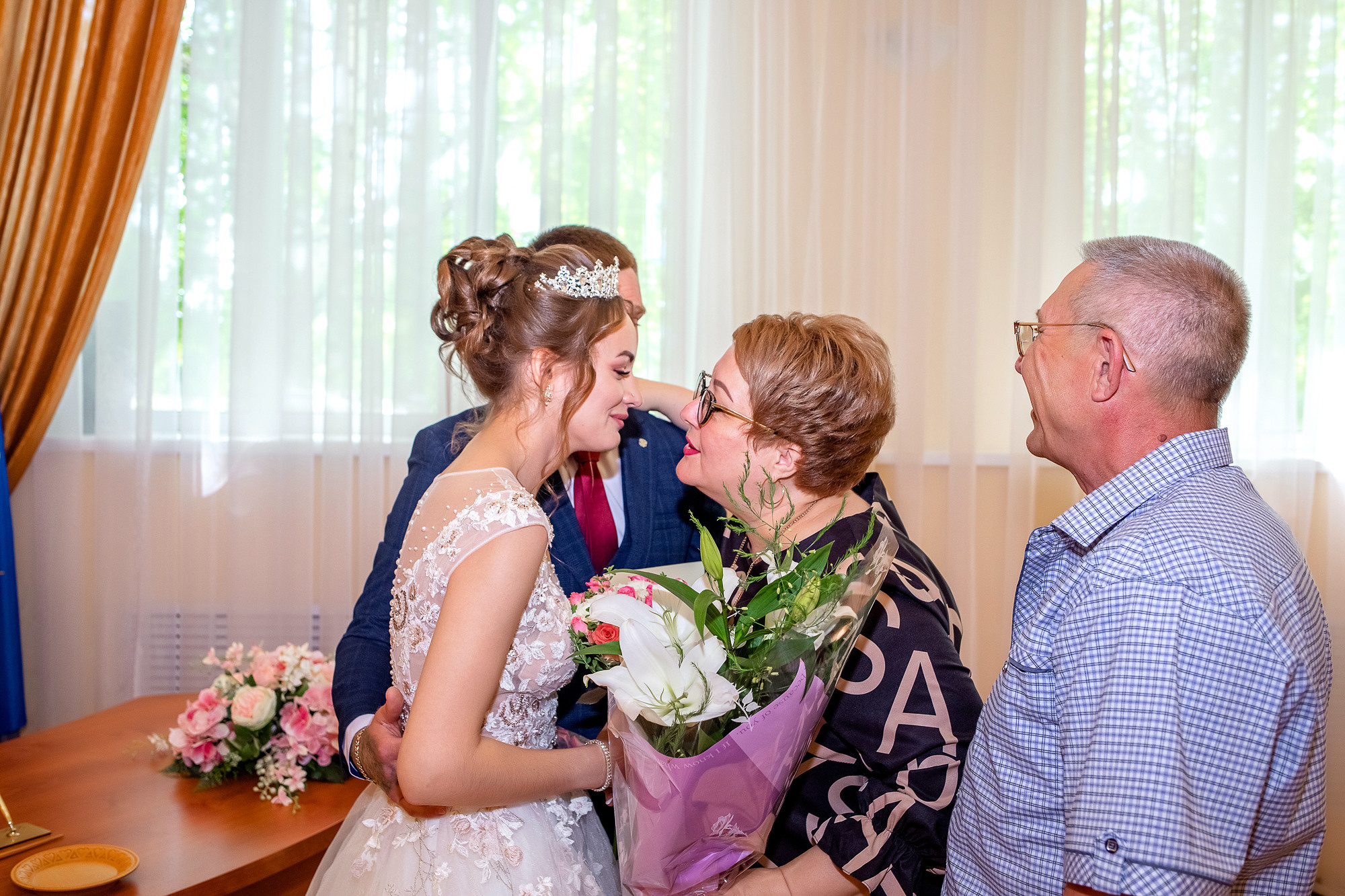 Двухчасовая свадьба Дмитрия и Дарьи. Фотограф в Самарской области Елизавета Чагеева