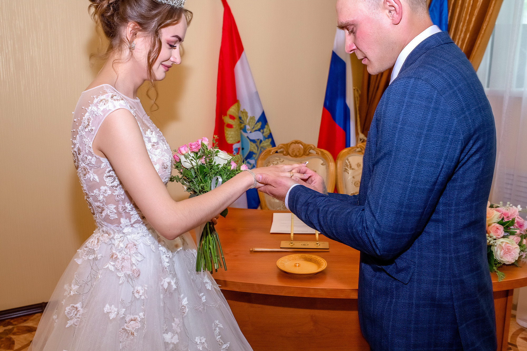 Двухчасовая свадьба Дмитрия и Дарьи. Фотограф в Самарской области Елизавета Чагеева