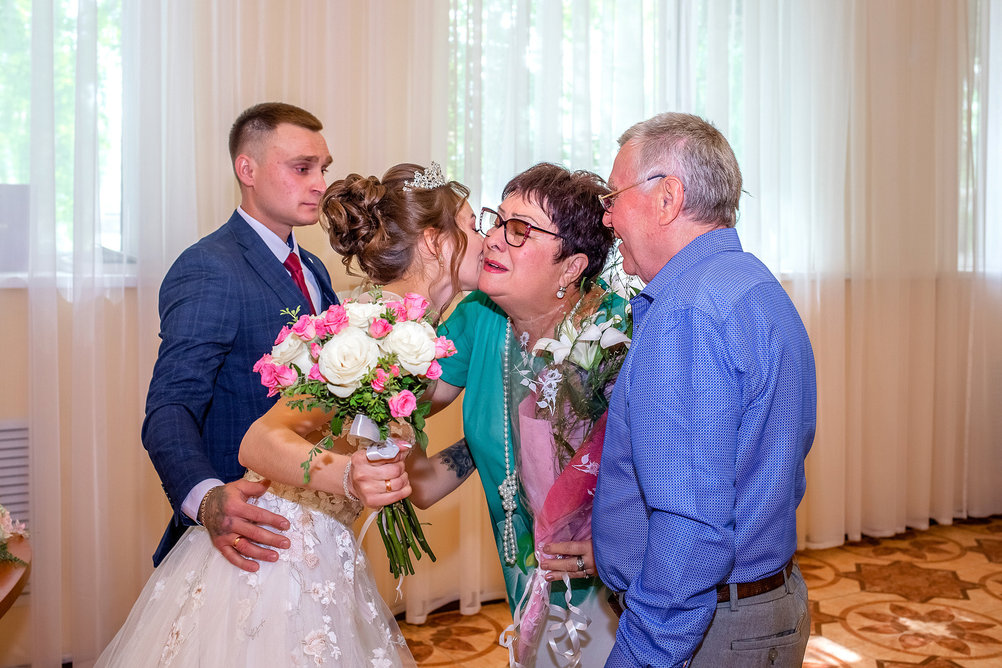 Двухчасовая свадьба Дмитрия и Дарьи. Фотограф в Самарской области Елизавета Чагеева