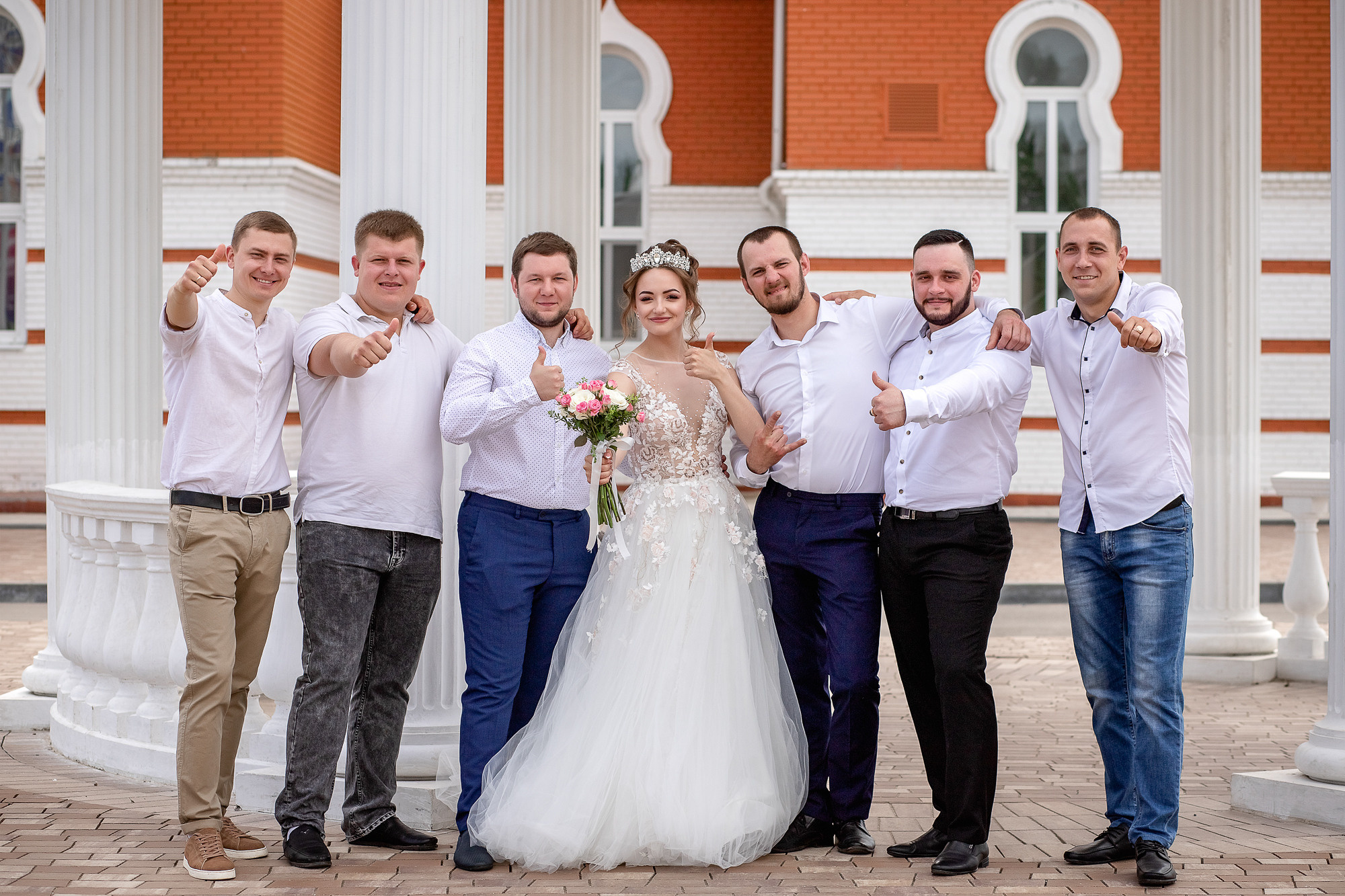 Двухчасовая свадьба Дмитрия и Дарьи. Фотограф в Самарской области Елизавета Чагеева