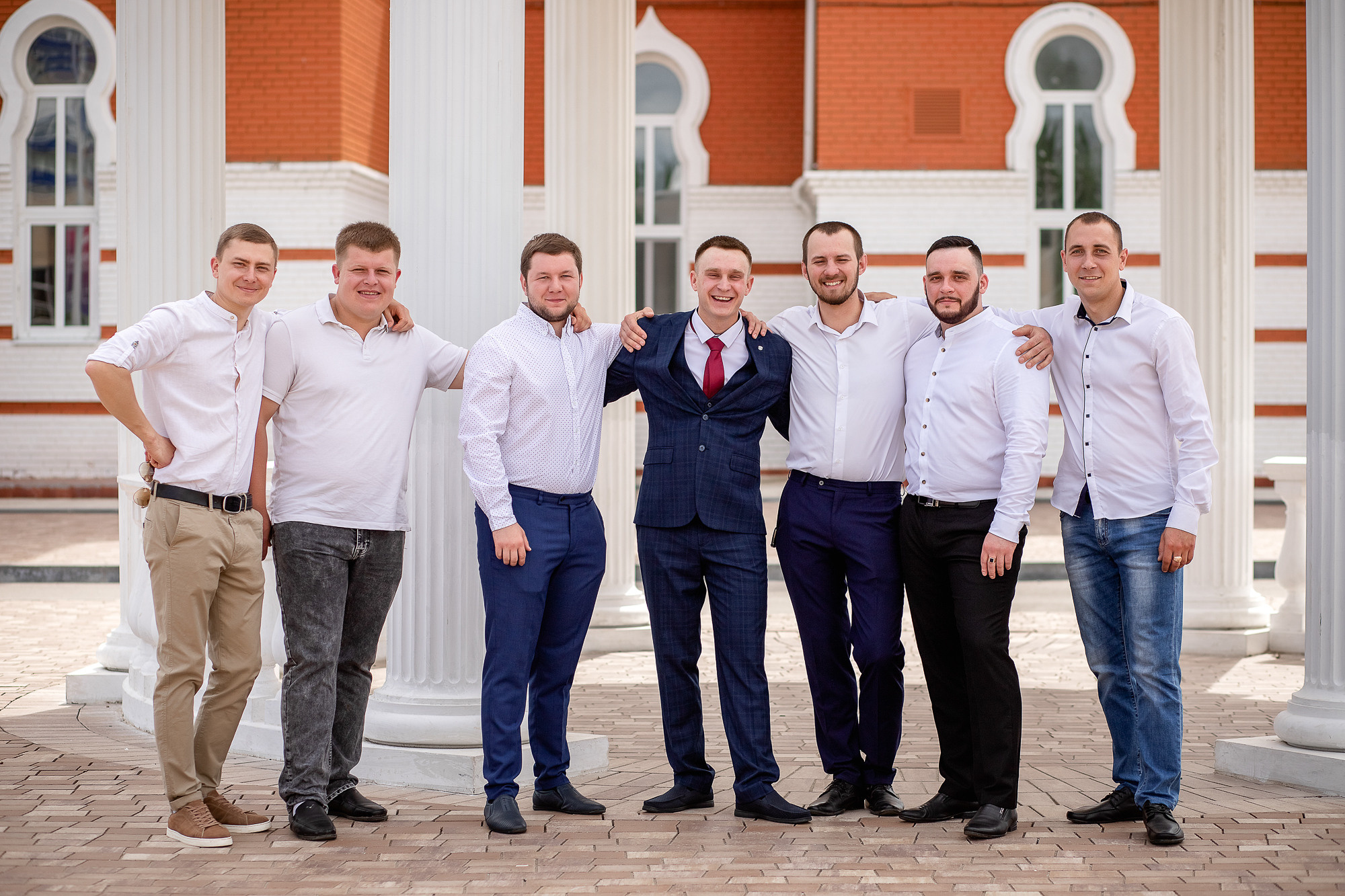 Двухчасовая свадьба Дмитрия и Дарьи. Фотограф в Самарской области Елизавета Чагеева