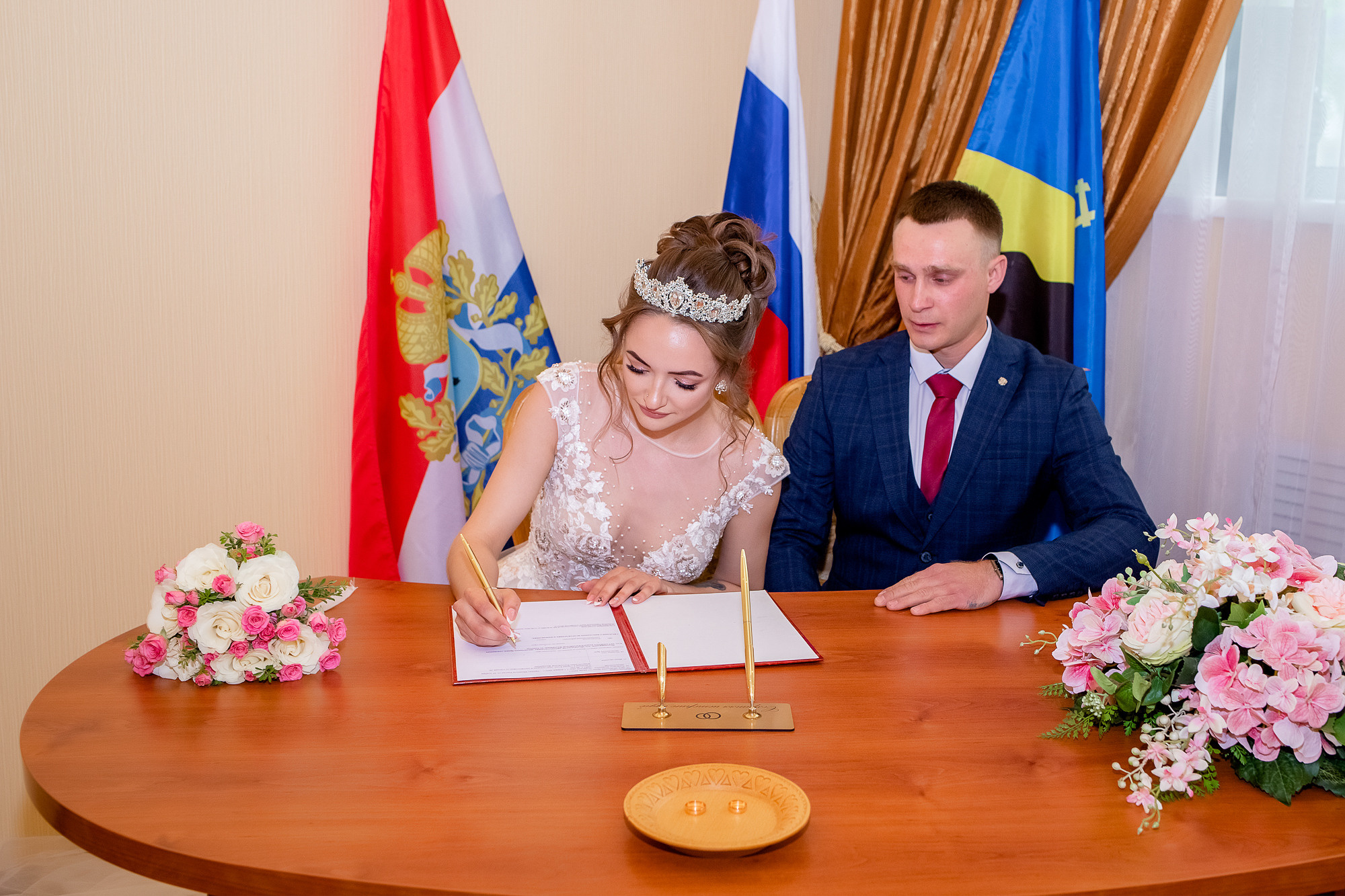 Двухчасовая свадьба Дмитрия и Дарьи. Фотограф в Самарской области Елизавета Чагеева