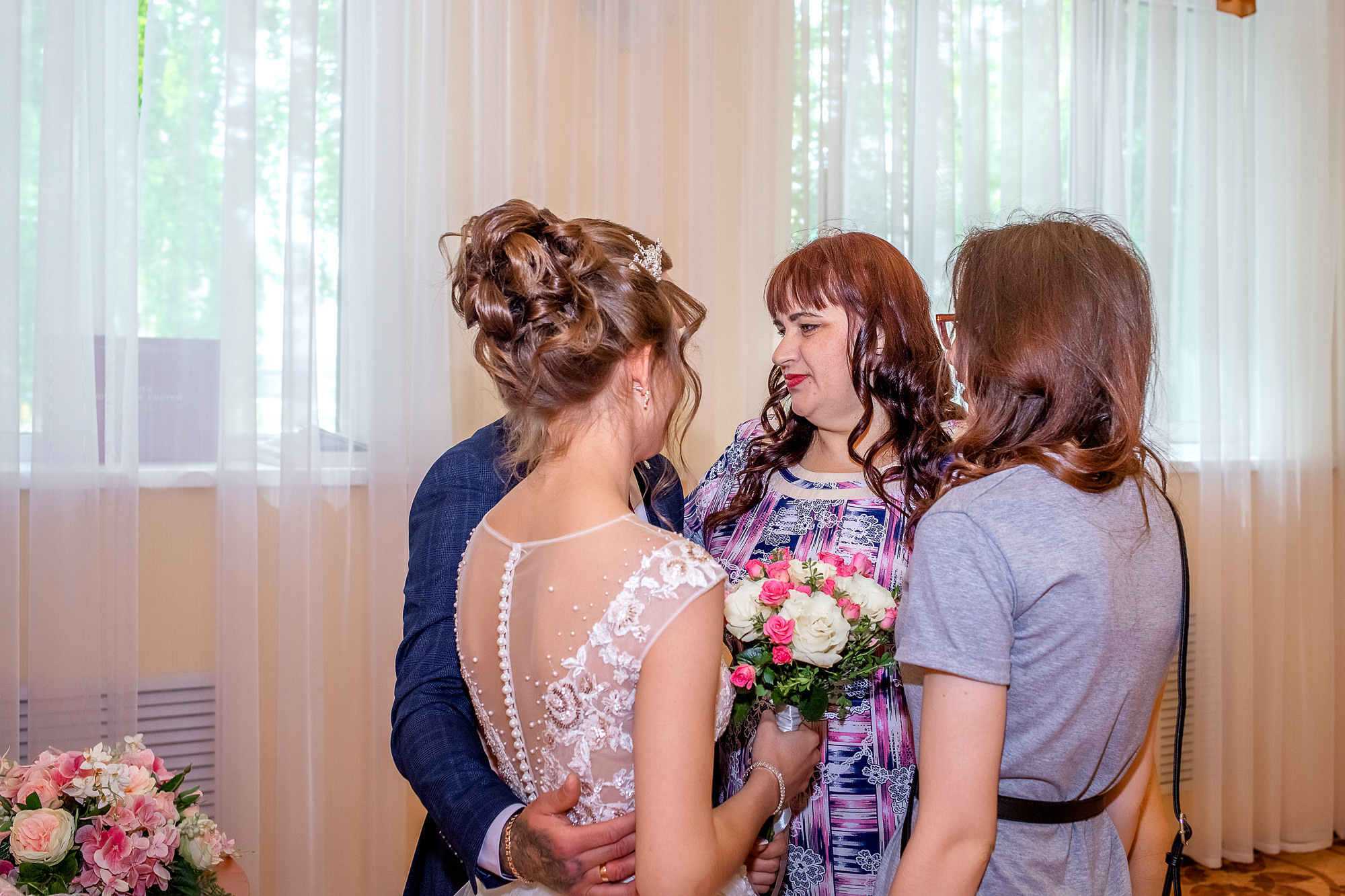 Двухчасовая свадьба Дмитрия и Дарьи. Фотограф в Самарской области Елизавета Чагеева