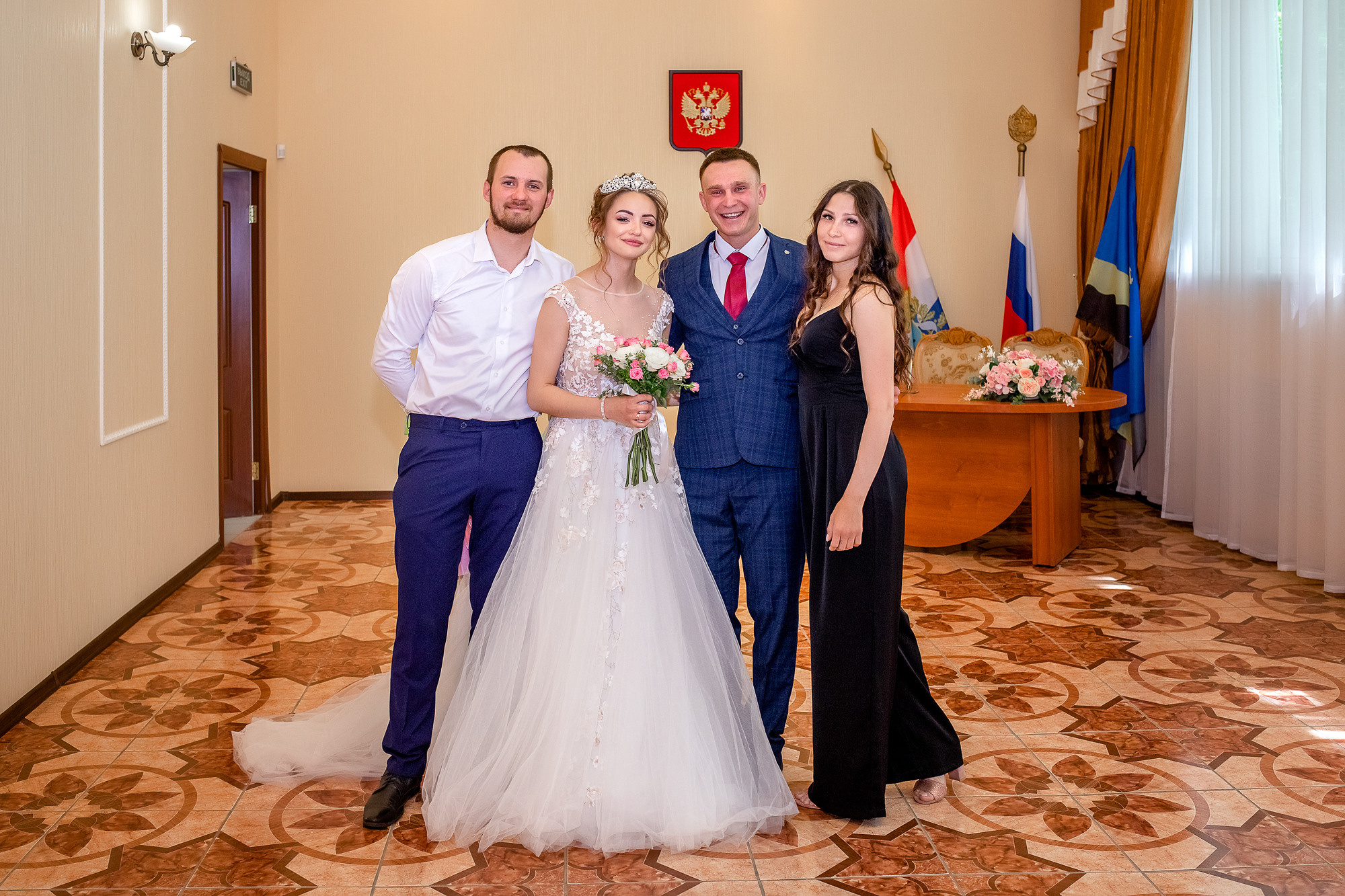 Двухчасовая свадьба Дмитрия и Дарьи. Фотограф в Самарской области Елизавета Чагеева