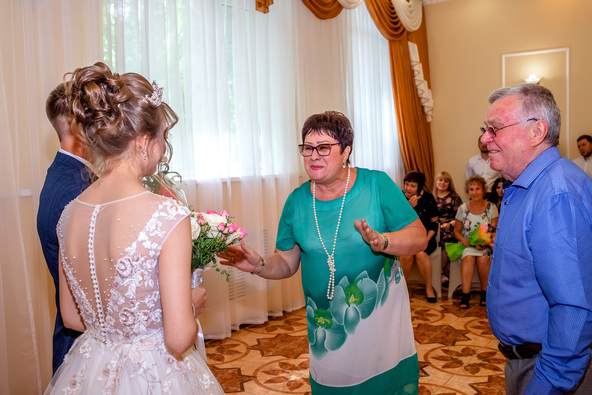 Двухчасовая свадьба Дмитрия и Дарьи. Фотограф в Самарской области Елизавета Чагеева