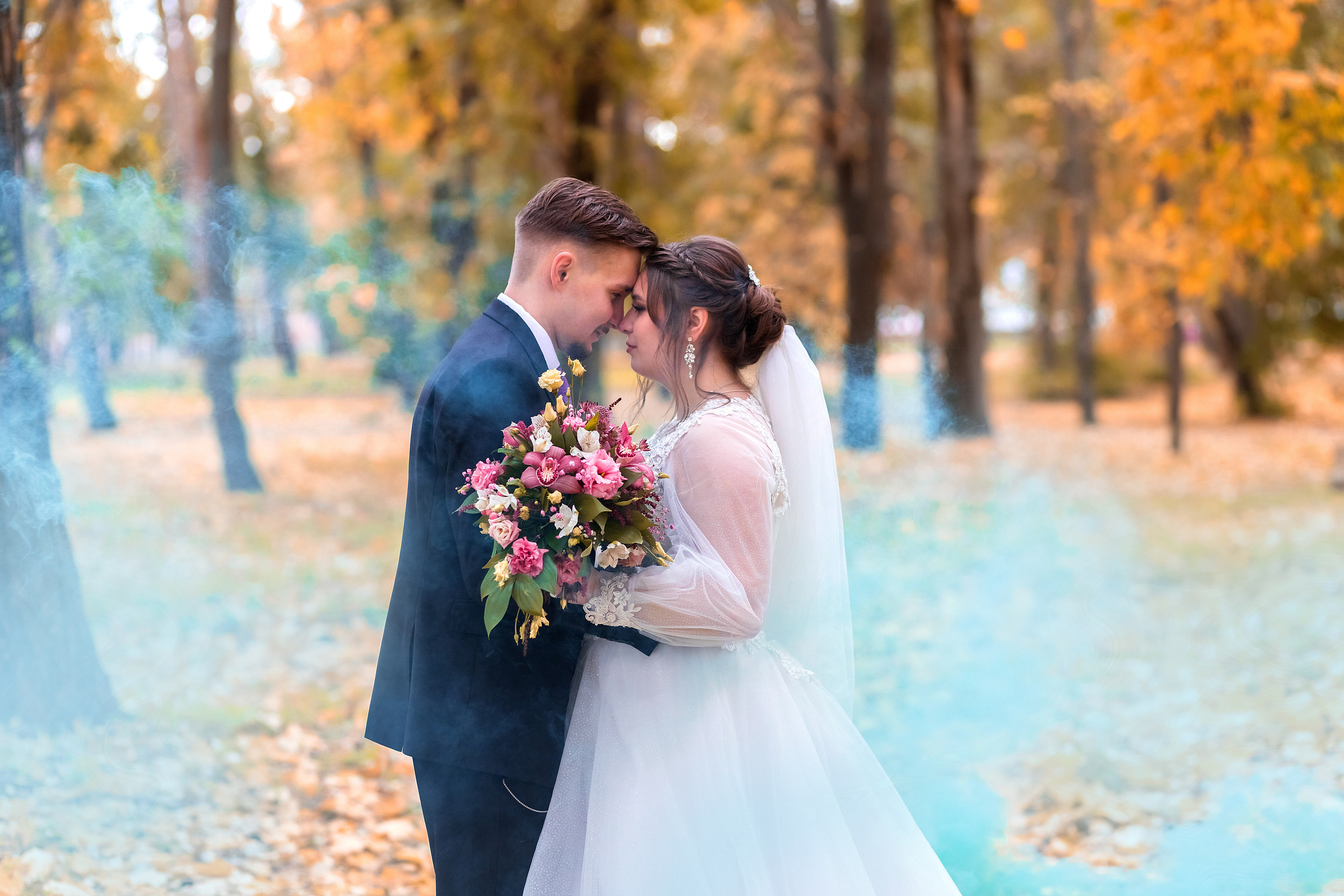 Красивая осенняя прогулка Ирины и Владимира. Фотограф в Самарской области Елизавета Чагеева