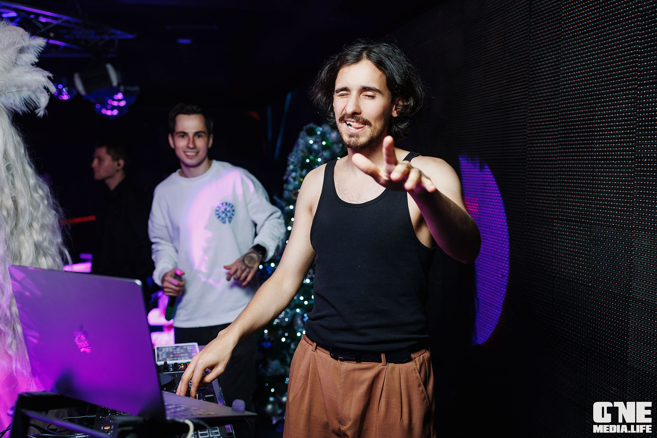 Фоторепортаж из РК Планета. One Media Life: фоторепортажи, фотоотчеты с мероприятий и заведений