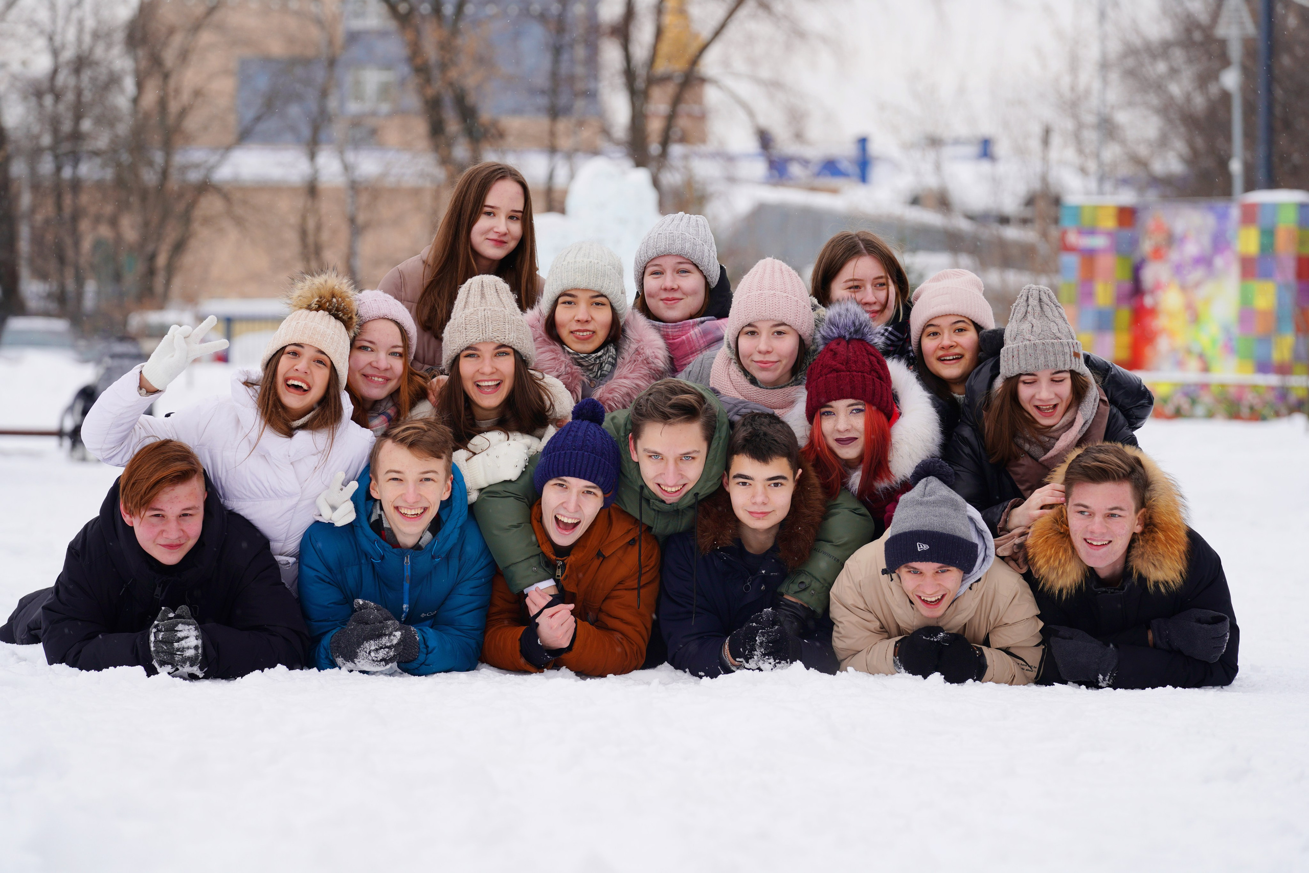 Зима 9,11 класс. Современные выпускные альбомы. Мы делаем не просто альбомы, а стильные фотокниги