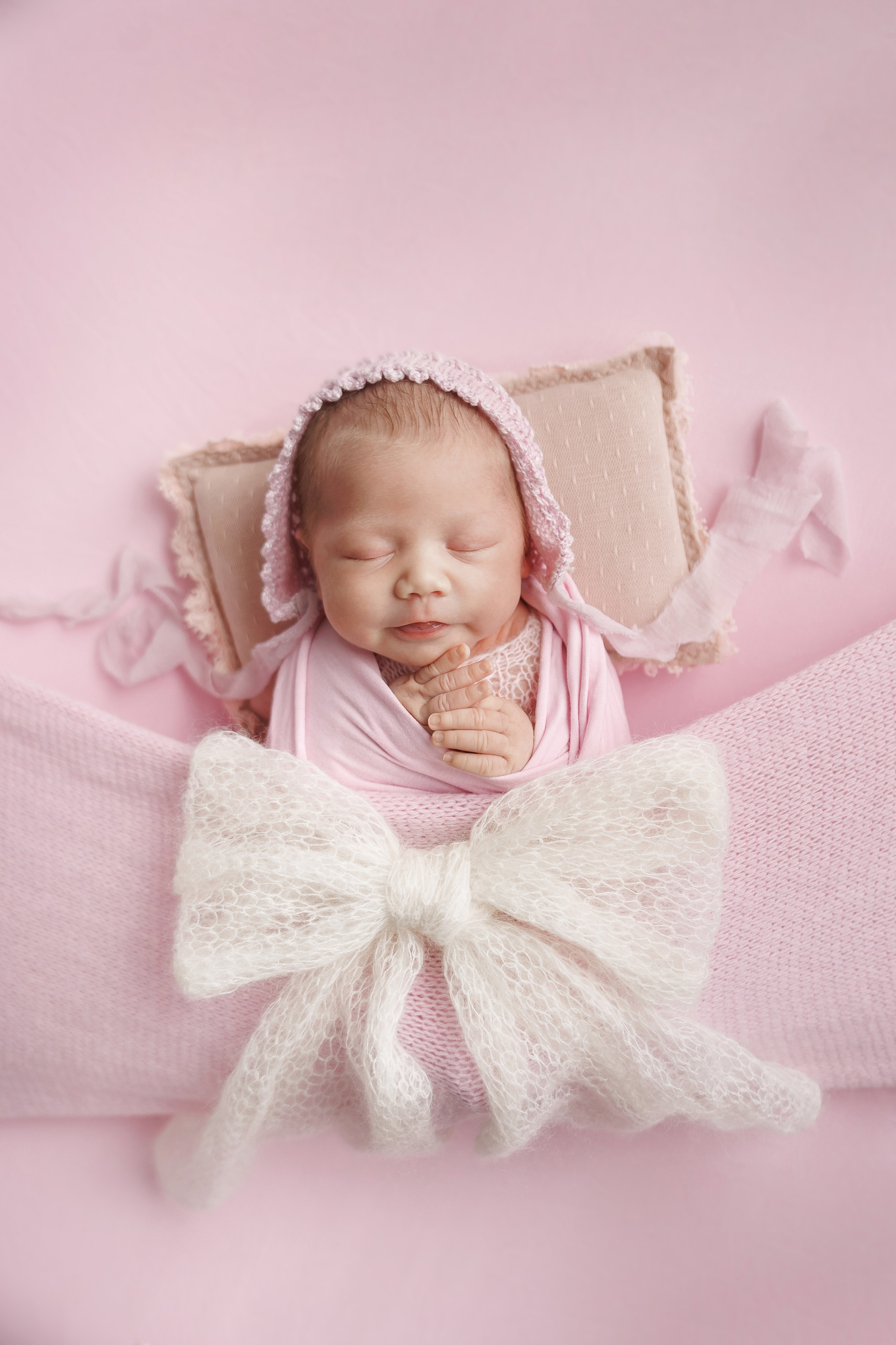 Девочки (Классика Newborn). Детский, семейный и фотограф новорождённых в Ярославле Анна Салова