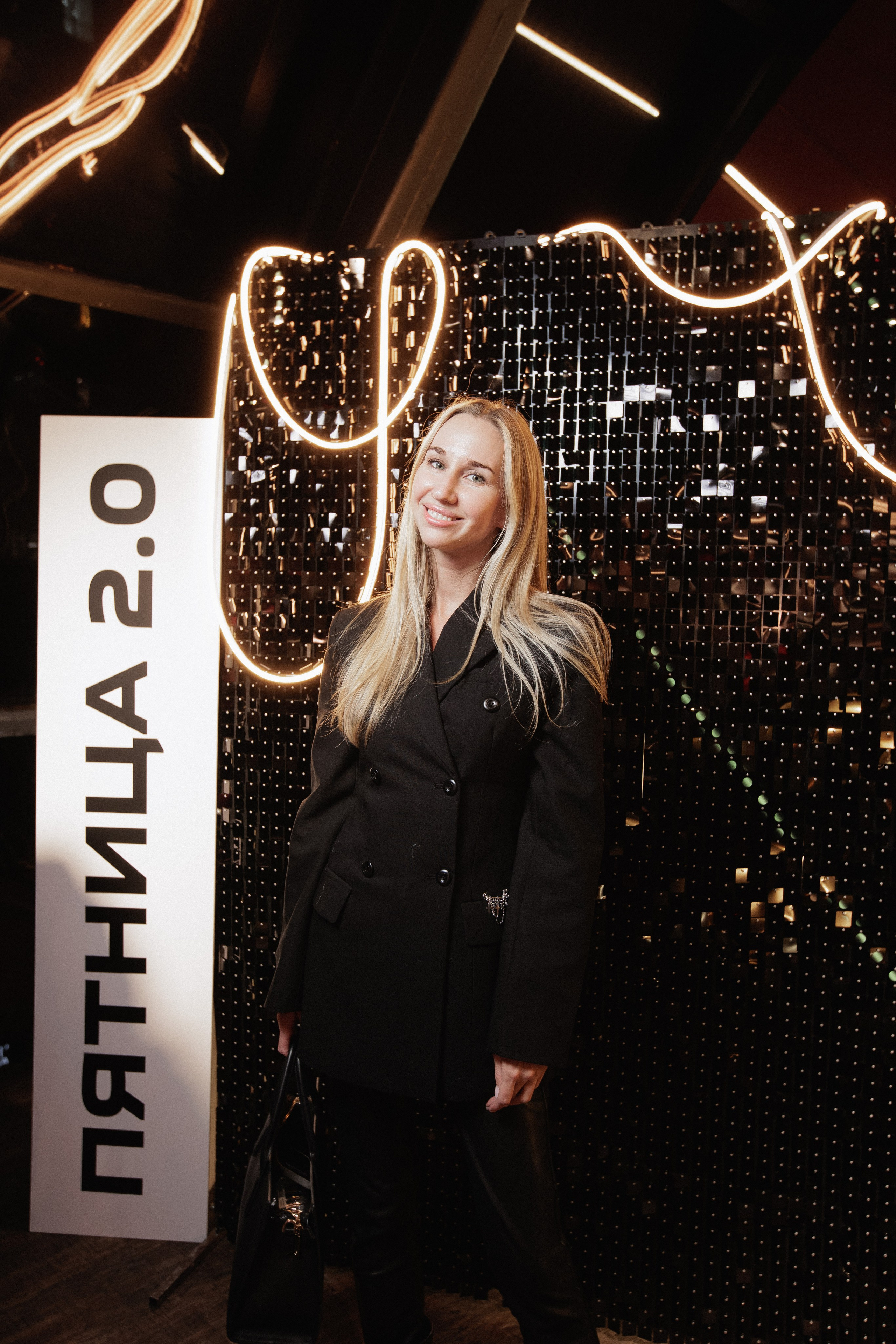 ПЯТНИЦА 2.0. СВОИ. ФОТООТЧЕТЫ-СОБЫТИЯ-МЕСТА