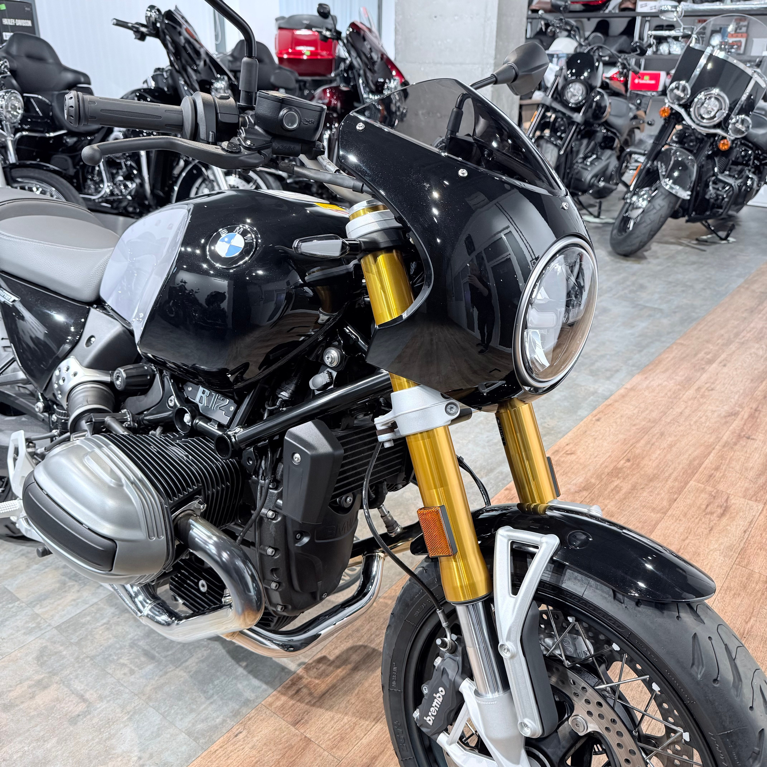 2025 BMW R12 R Nine T Blасk Stоrm. Hello Davidson, Москва. Только хорошие мотоциклы…