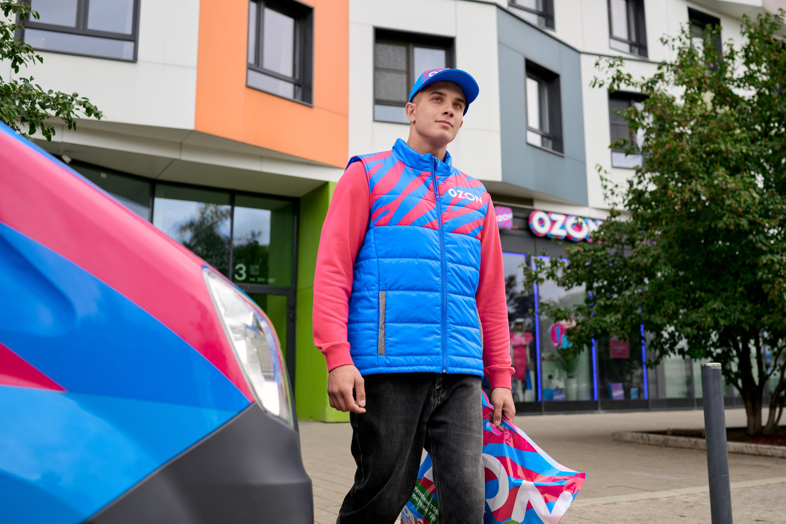 OZON - фотосъёмка в пункте выдачи. ФОТОГРАФ Кристина Павлова | МОСКВА