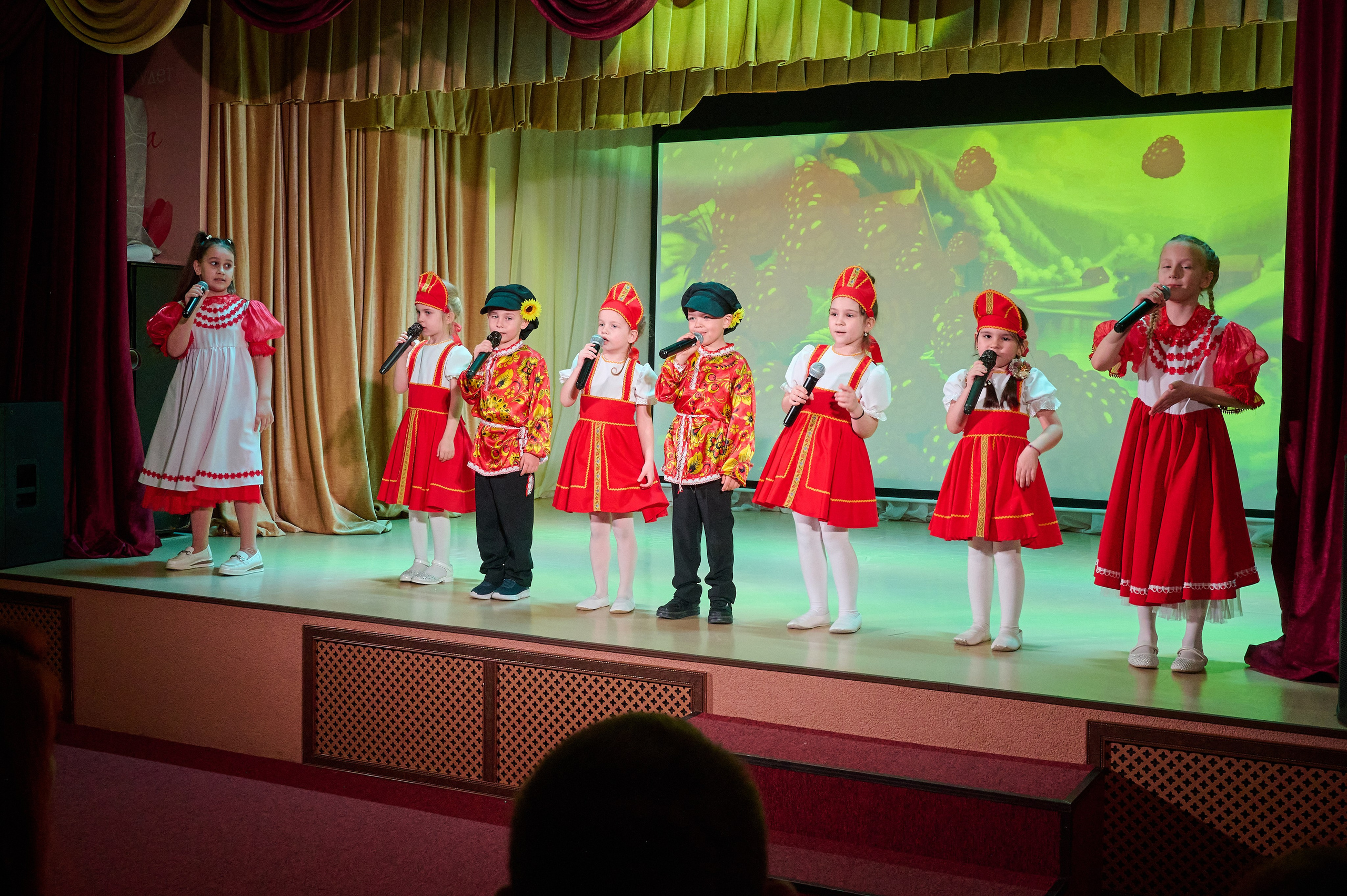 8 марта в Виноградном. Жизнь курорта Кабардинка в фотографиях