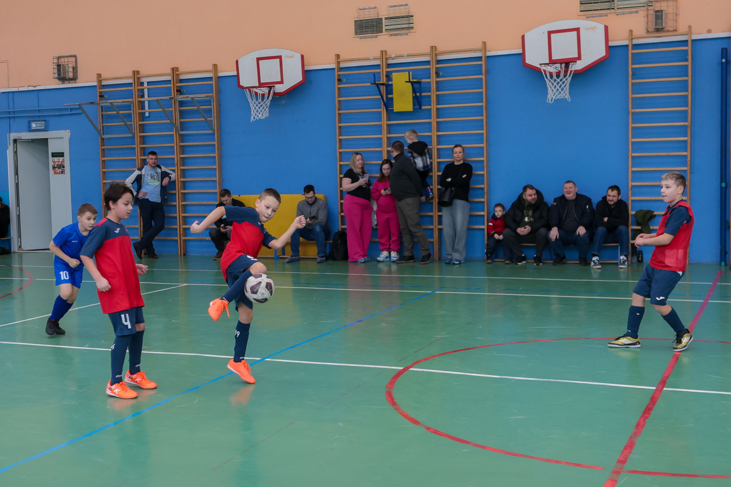 Футбол школа 429 14-15 год. Выпускные альбомы и школьный фотограф в Подольске, Троицке, Щербинке, Москве и Московской области