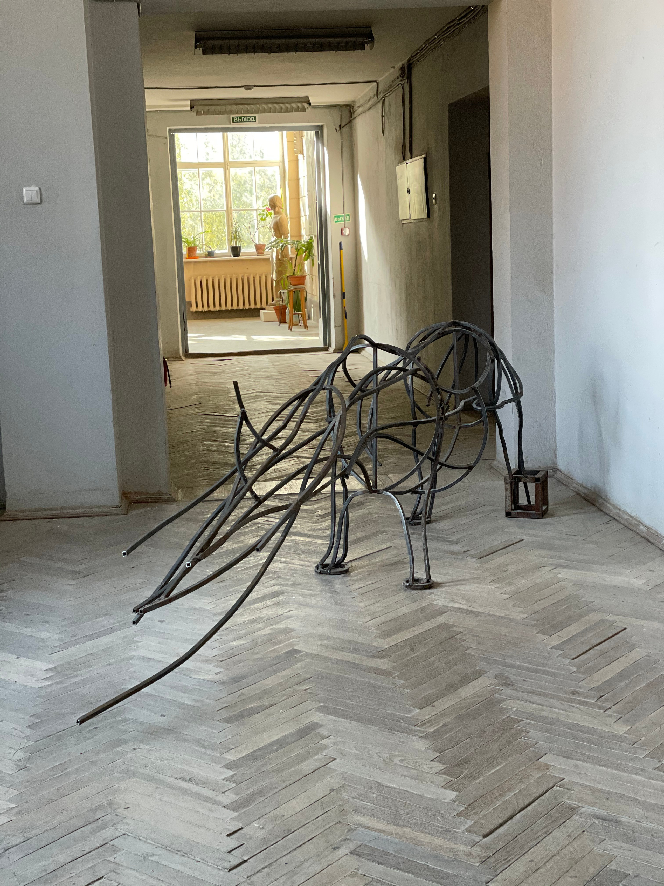 Носорог / rhinoceros. Художник — скульптор Антонина Фатхуллина