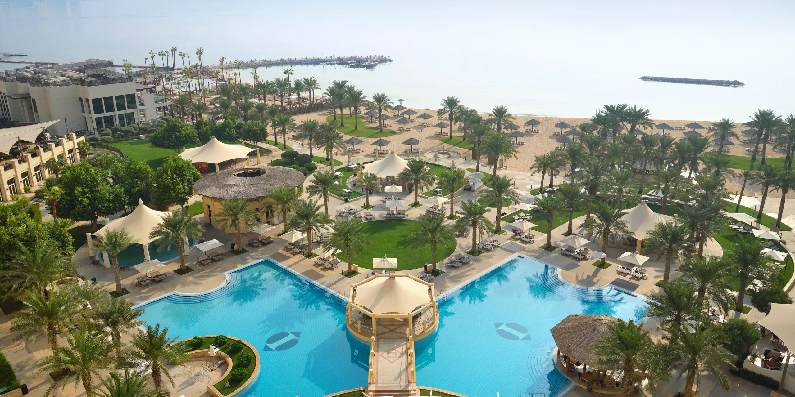 InterContinental Doha Beach & Spa by IHG. Fashion Photographer