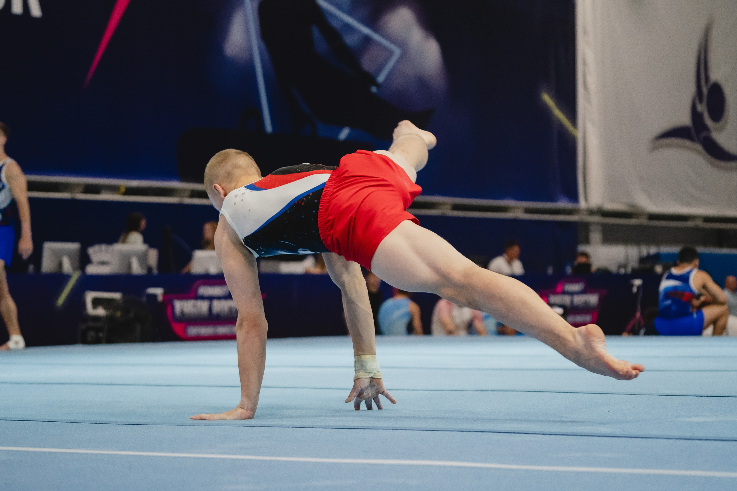 Кубок России по спортивной гимнастике. Воробьева Ксения — Спортивный и танцевальный фотограф Новосибирск