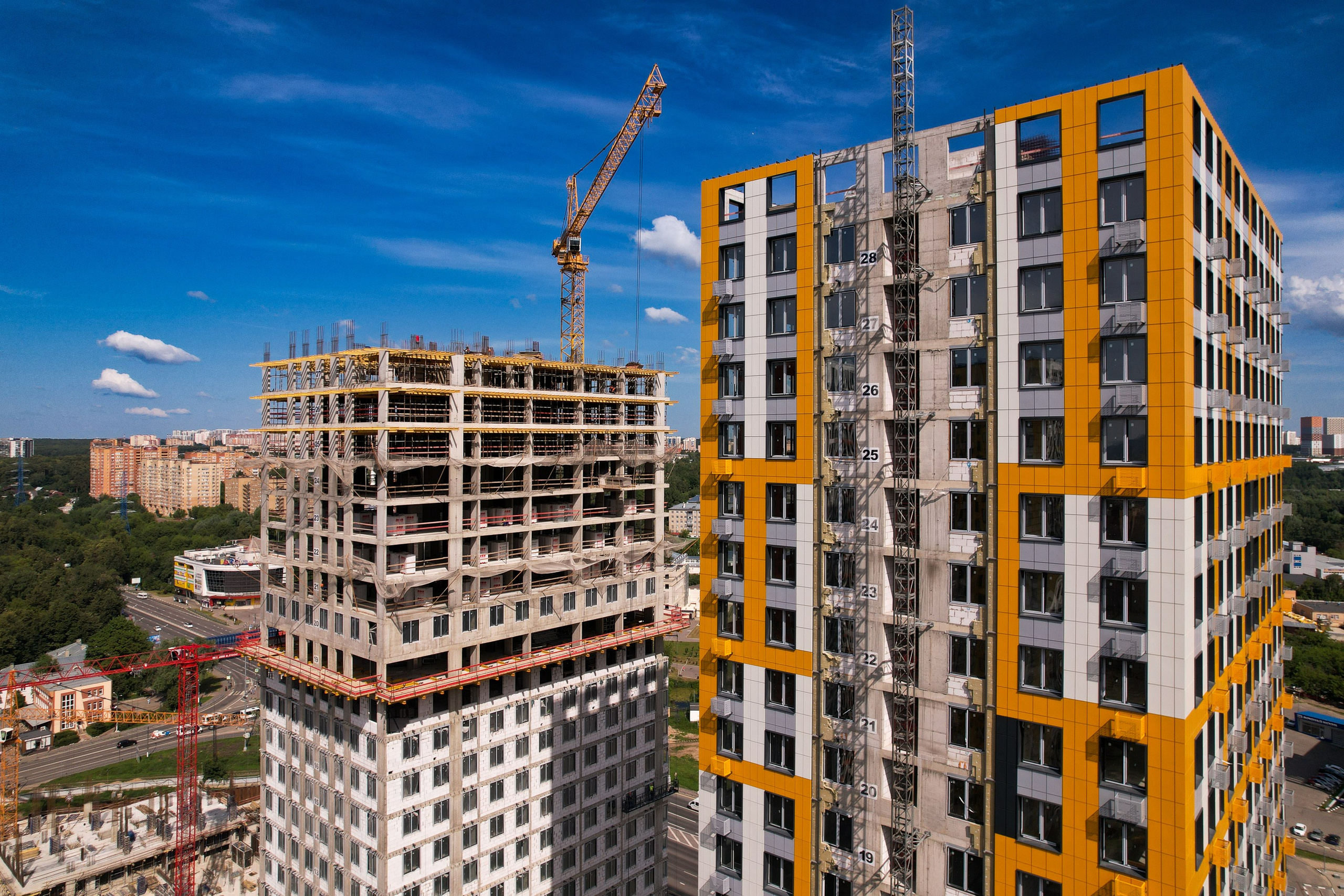 Архитектура и недвижимость. Ход строительства. Съемка с дрона. Профессиональное решение для частных лиц и бизнеса