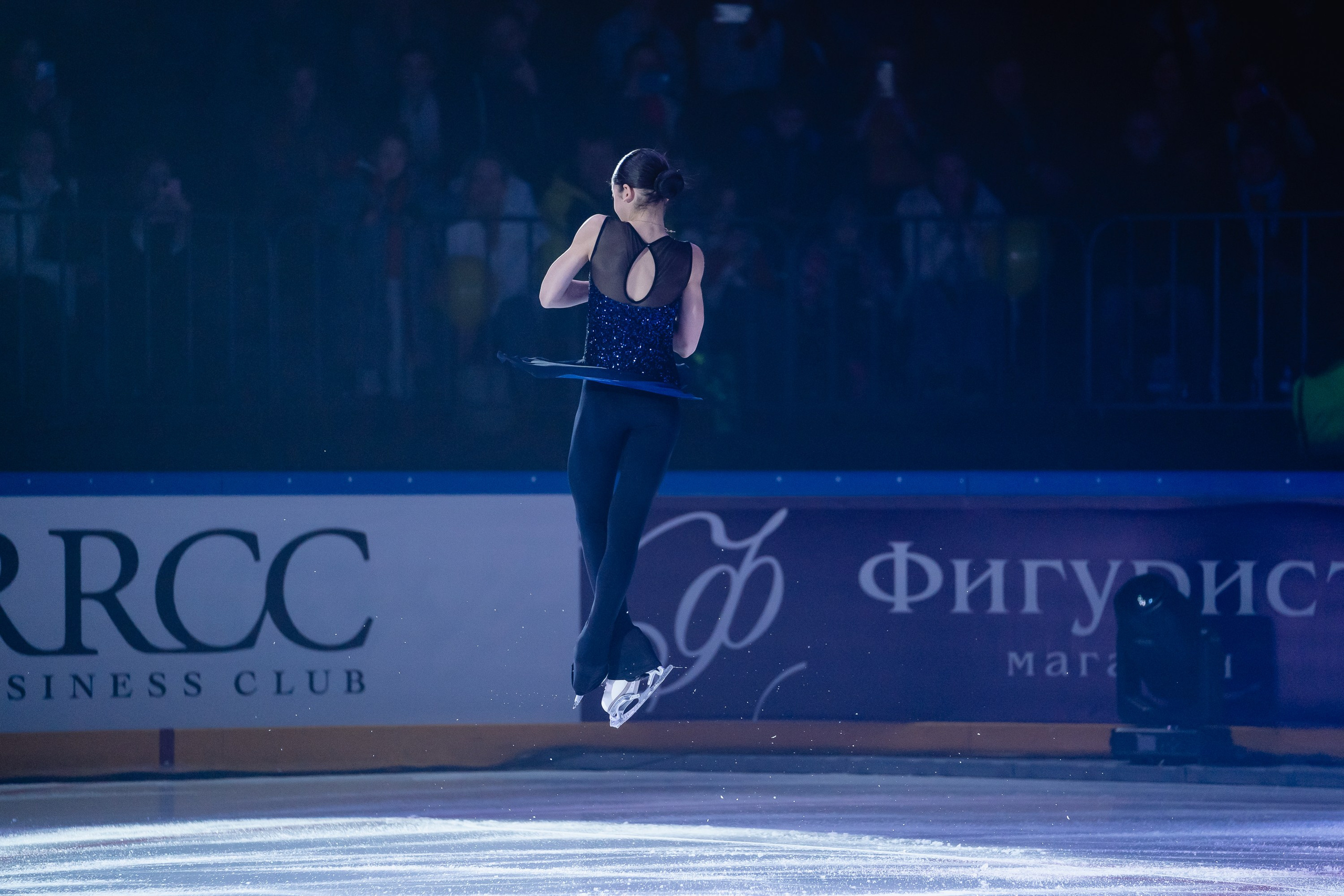 Шоу «Чемпионы на льду» в Новосибирске. Воробьева Ксения — Спортивный и танцевальный фотограф Новосибирск