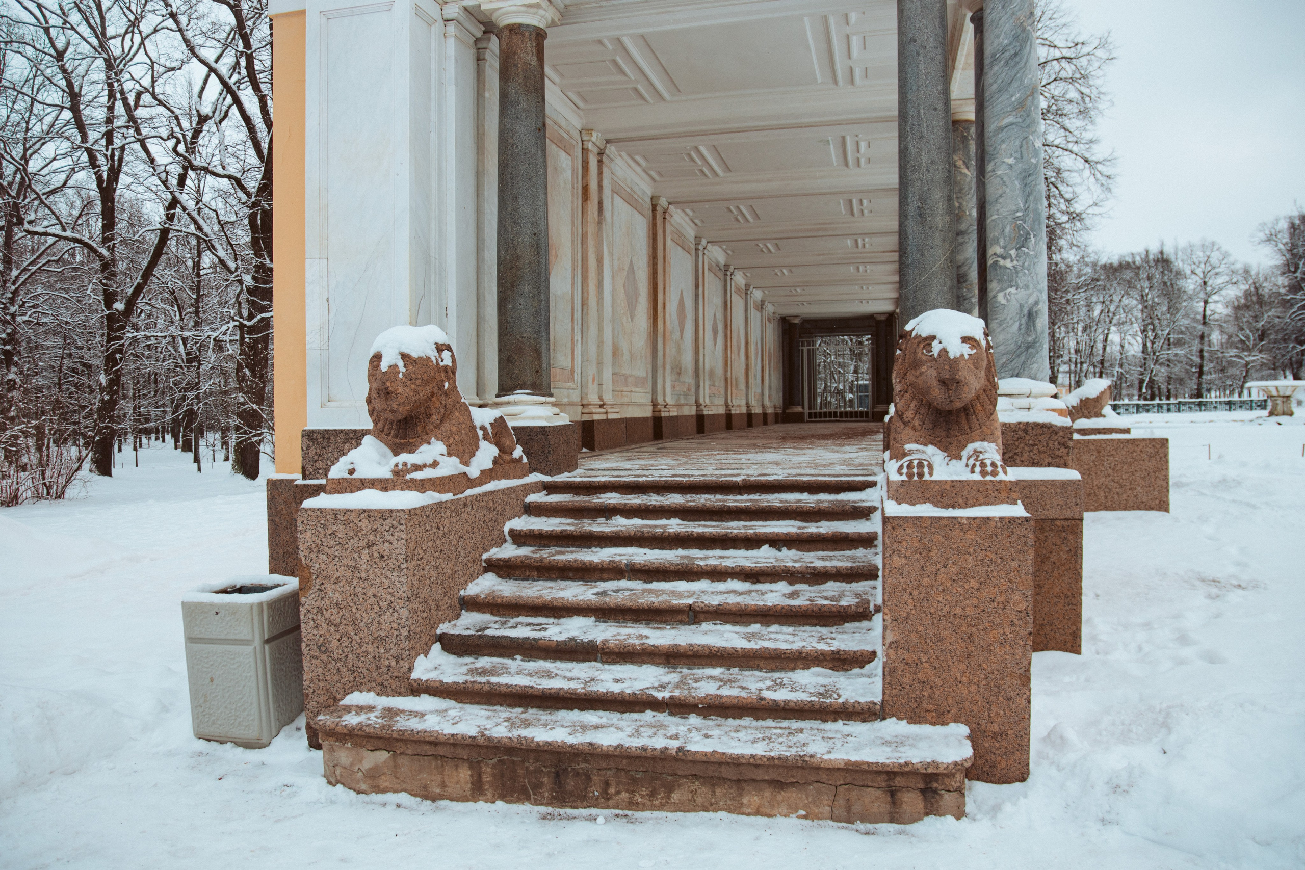 ФОТОСЕССИЯ В ПЕТЕРГОФЕ. ГДЕ СНИМАТЬ В ПЕТЕРГОФЕ