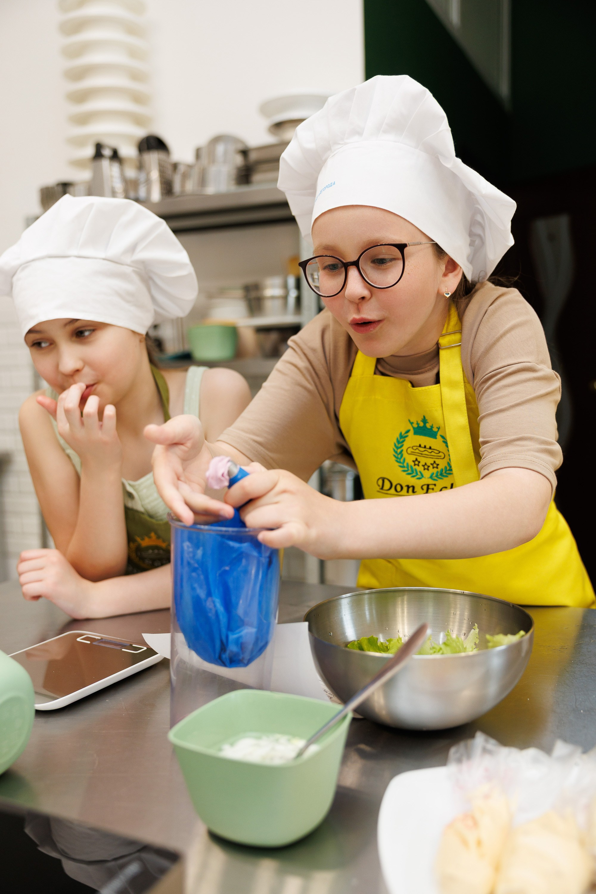 10-летие Арины — детский день рождения в формате кулинарного мастер-класса