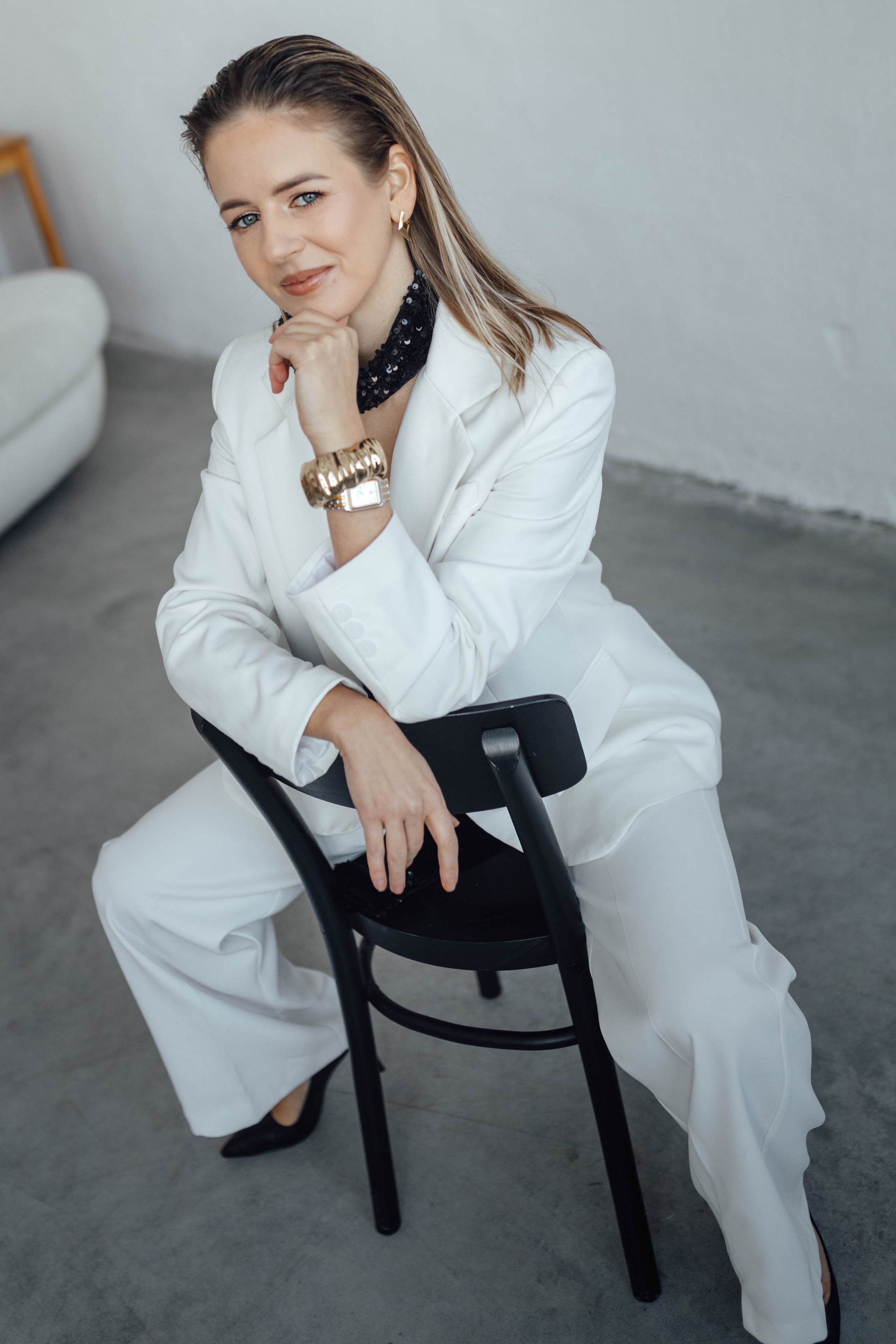 Александра, Lightstudio