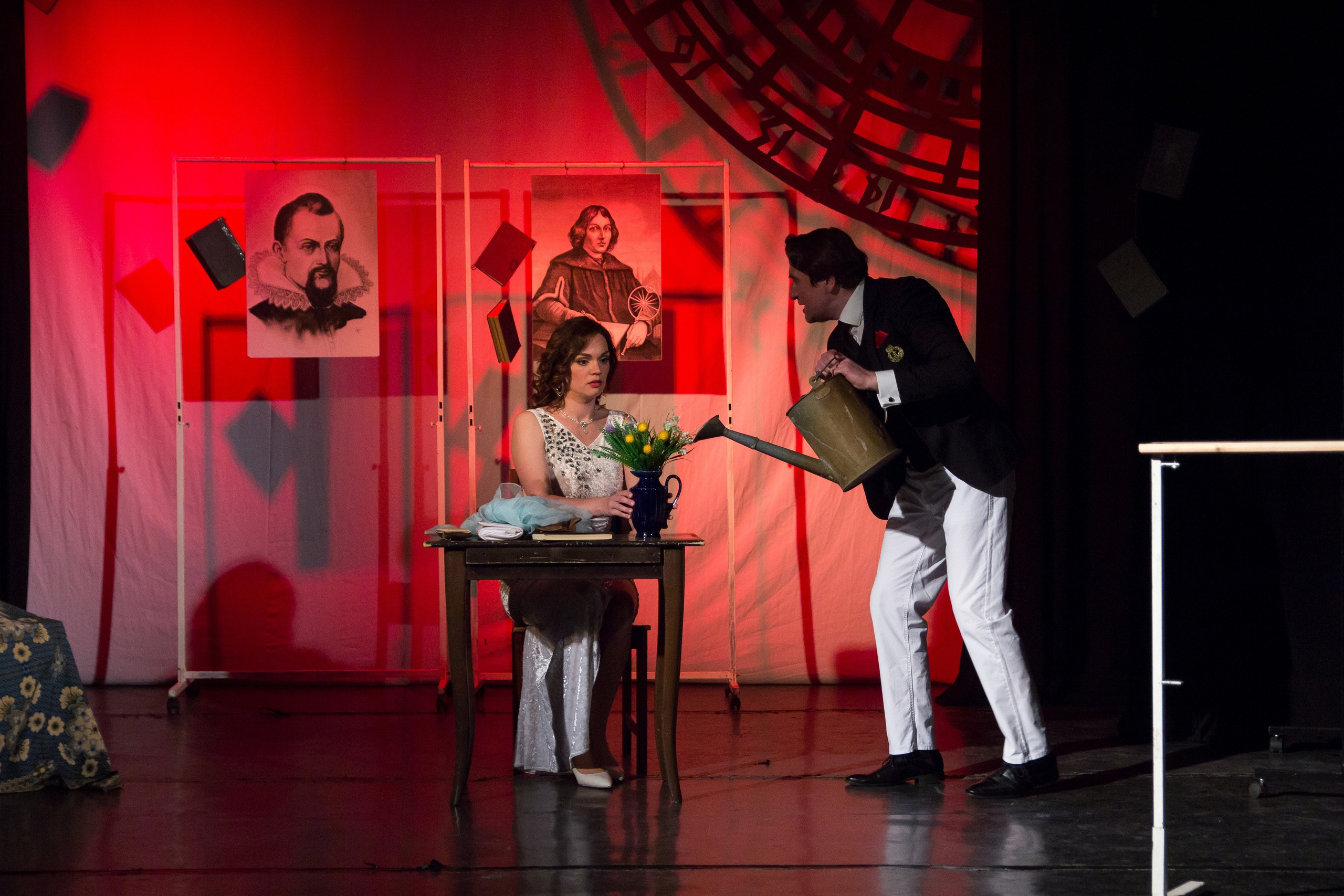 «Безымянная звезда» спектакль, режиссёр - В.Сабельфельд, театр "Палитра", Дом Шрёдера