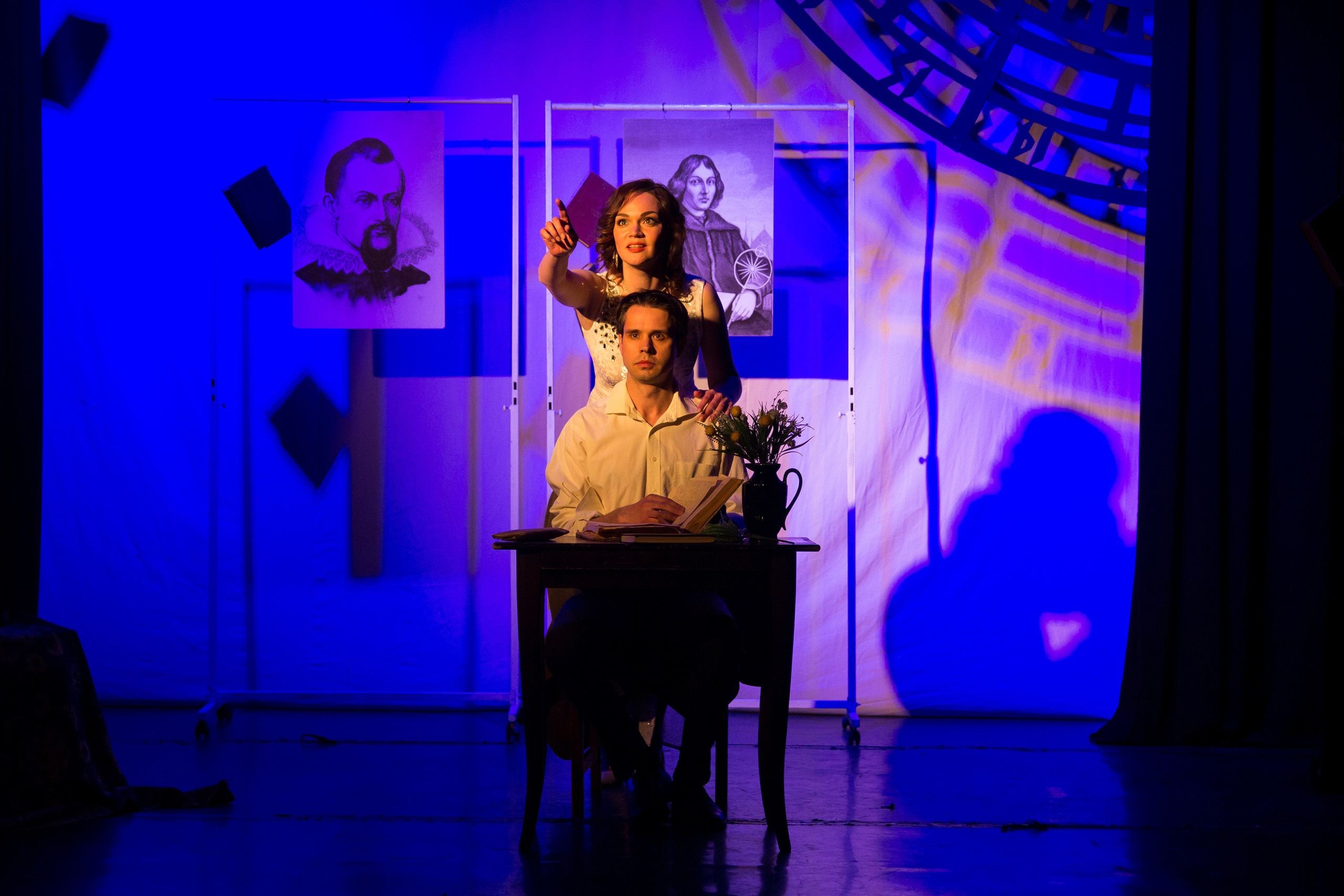 «Безымянная звезда» спектакль, режиссёр - В.Сабельфельд, театр "Палитра", Дом Шрёдера