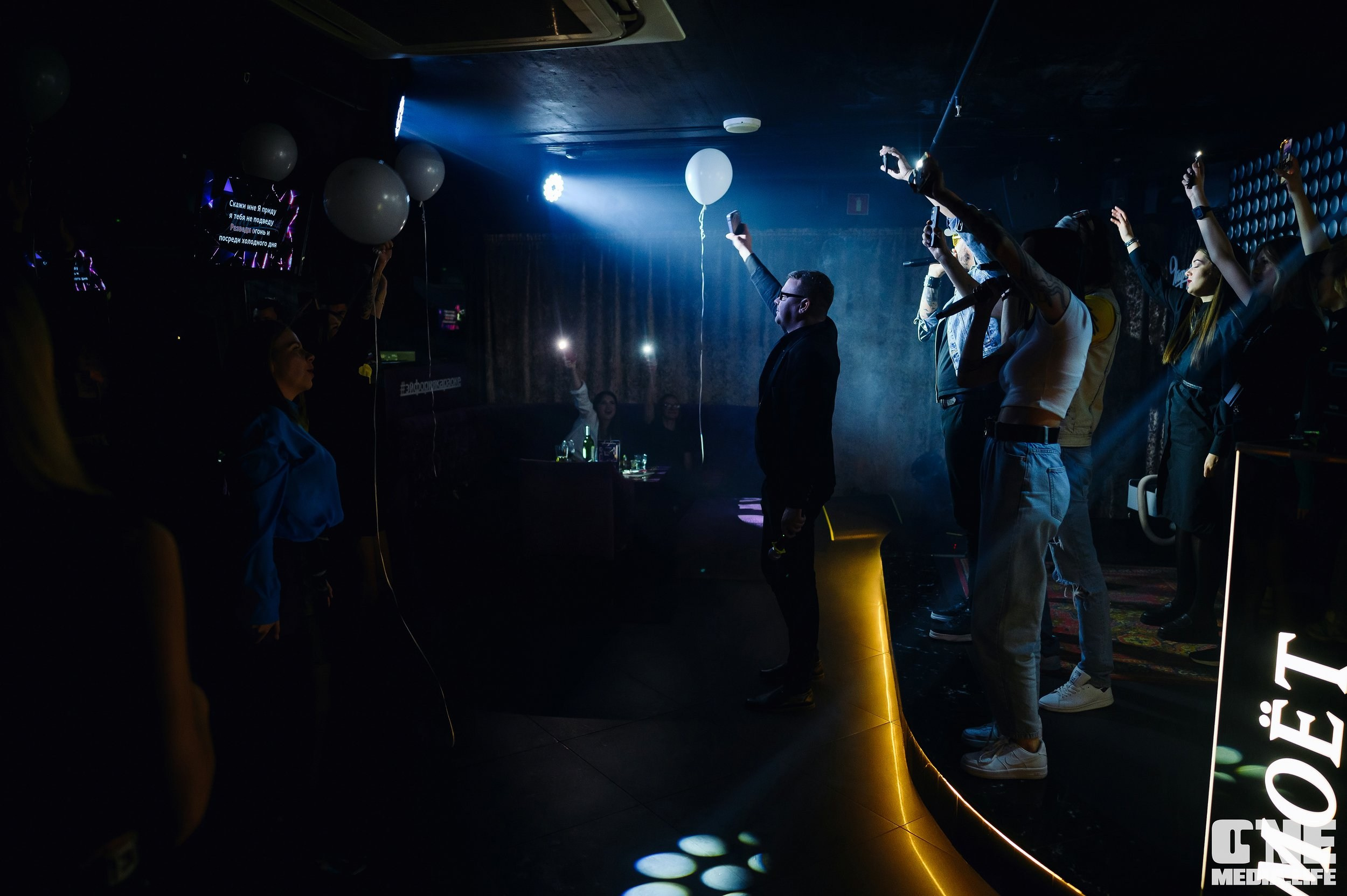 Фоторепортаж из караоке-клубе Эйфория. One Media Life: фоторепортажи, фотоотчеты с мероприятий и заведений