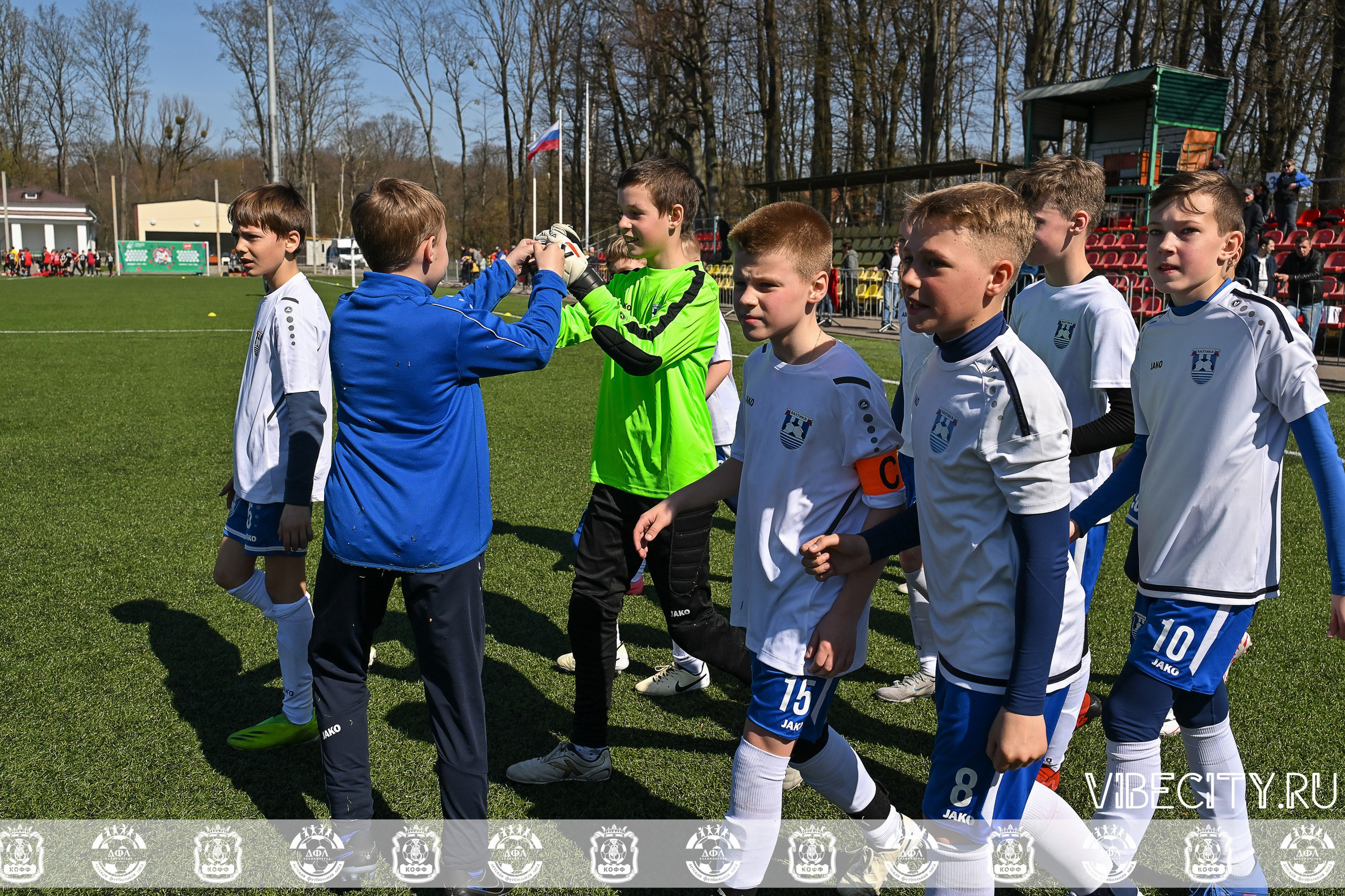 XIX Всероссийского футбольного турнира Локобол 2025 РЖД. VIBECITY.RU Вайб Сити Ру Фоторепортажи Фотоотчеты Калининград