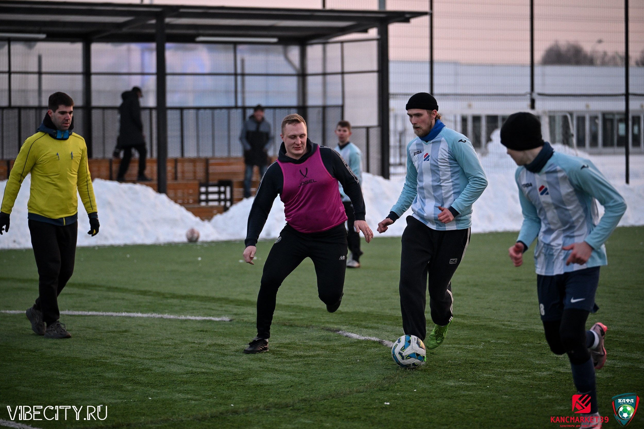 Калининградская Любительская Футбольная Лига, Премьер лига 14 тур, Бауцентр-Пивной двор. VIBECITY.RU Вайб Сити Ру Фоторепортажи Фотоотчеты Калининград