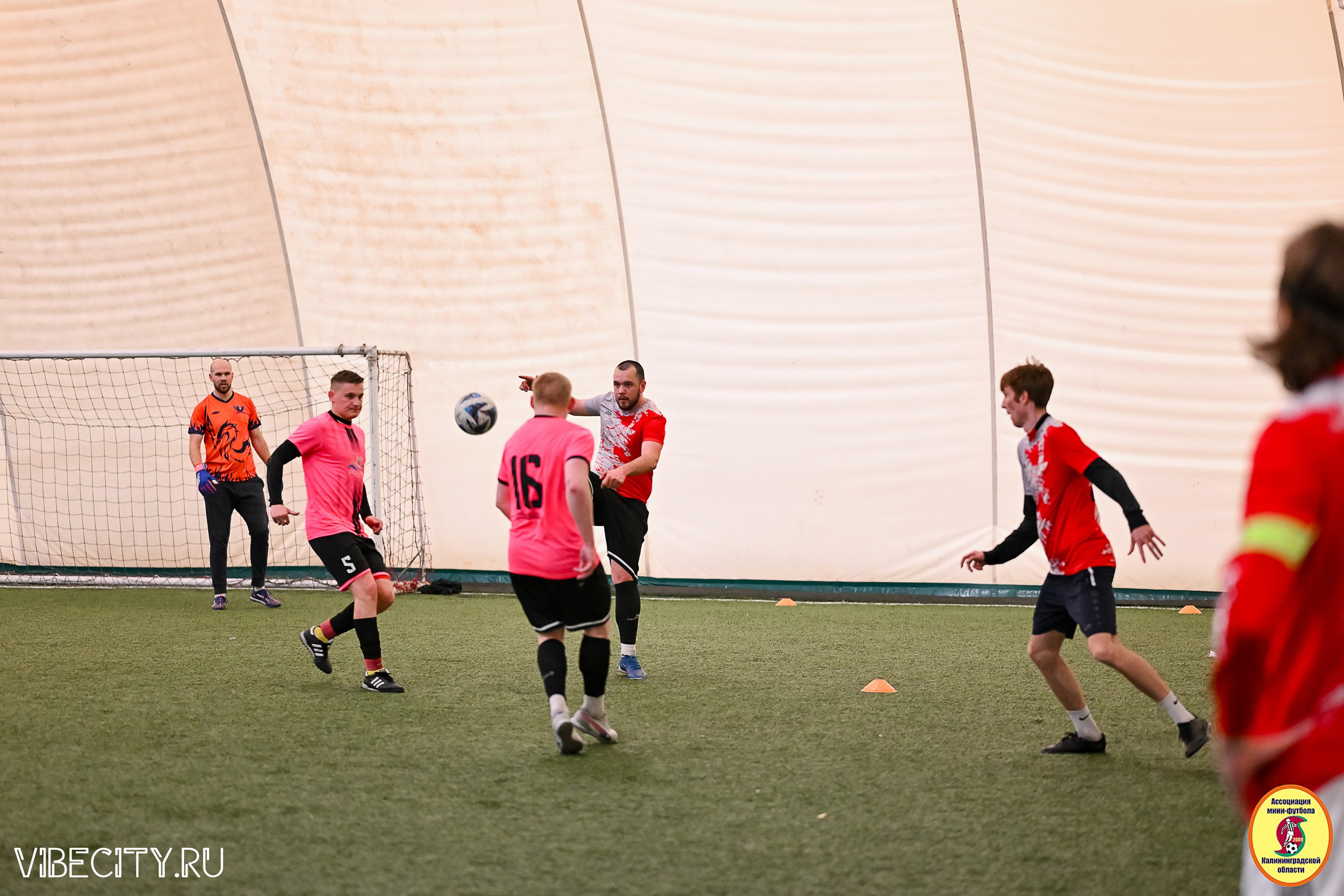 Награждение Премьер-Лига 6×6. VIBECITY.RU Вайб Сити Ру Фоторепортажи Фотоотчеты Калининград