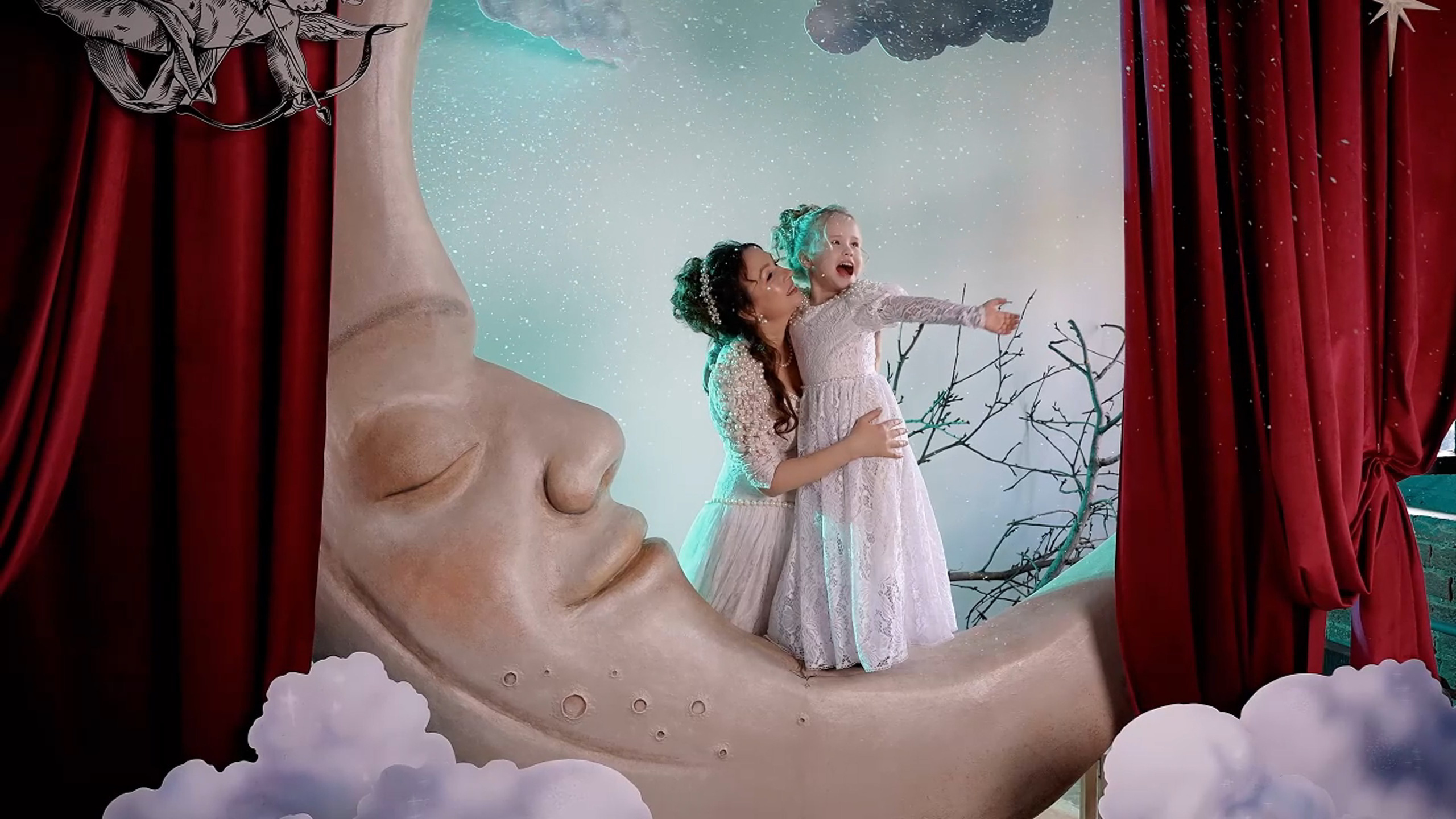 Наталья и Яна — Не просто съёмки, а целые миры 🎬. Видеограф / Фотограф  — Яна Спащанская