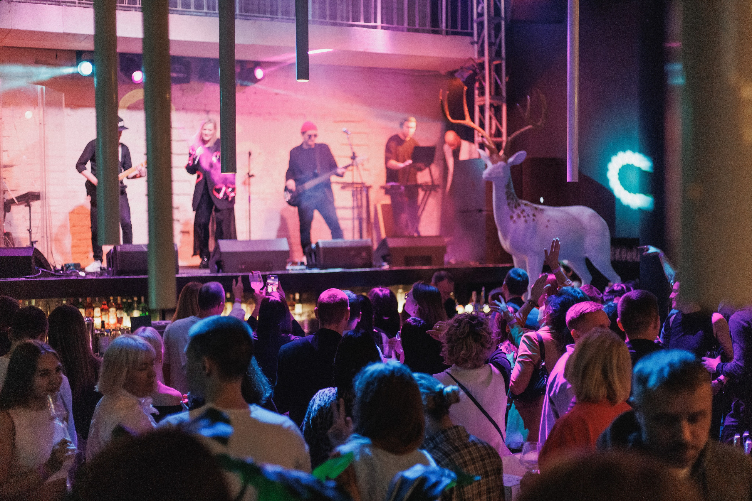 ВИННЫЙ ФЕСТИВАЛЬ. СВОИ. ФОТООТЧЕТЫ-СОБЫТИЯ-МЕСТА