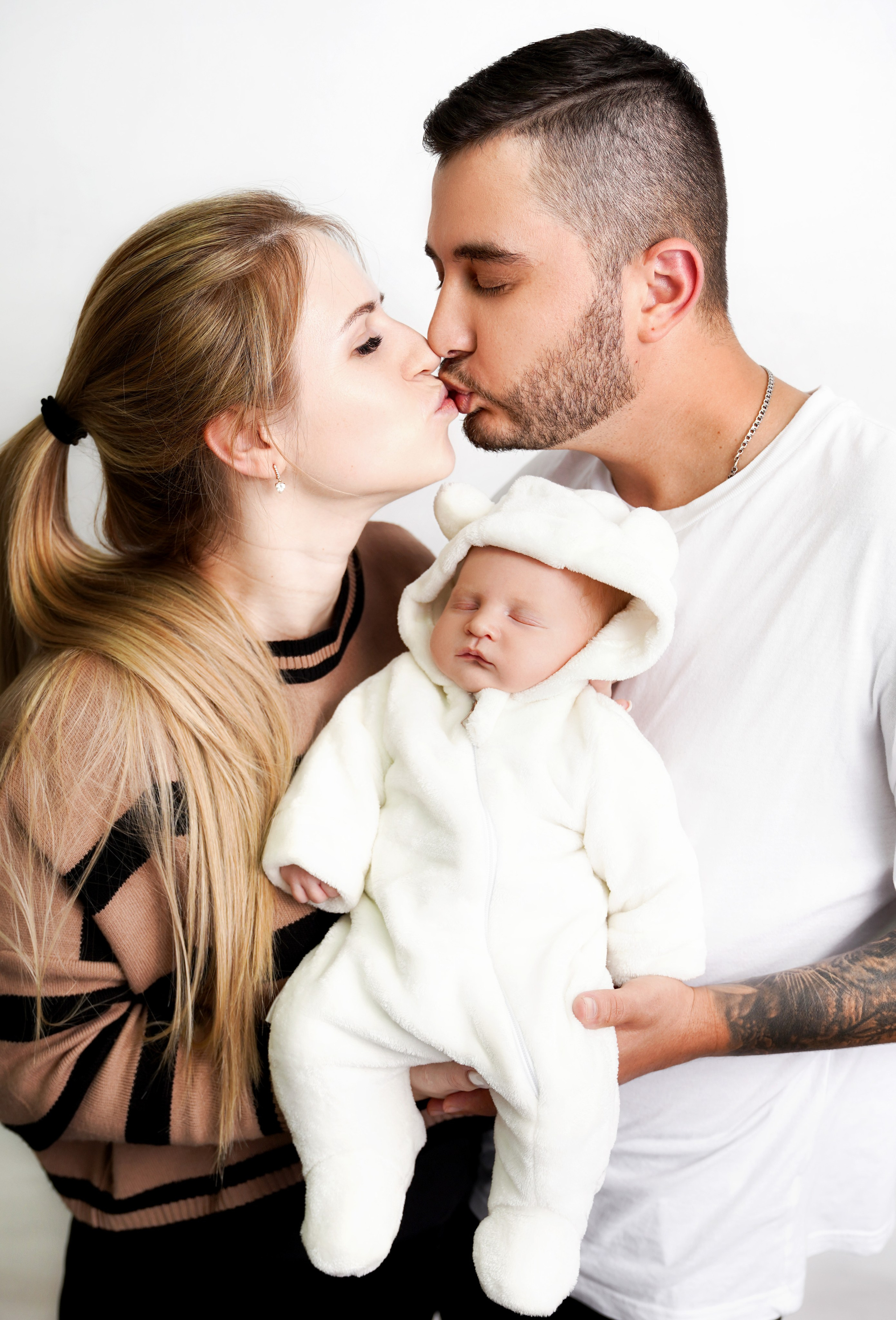 Фотосессия новорожденного (newborn). Фотограф новорожденных, детей до года и беременных в Симферополе