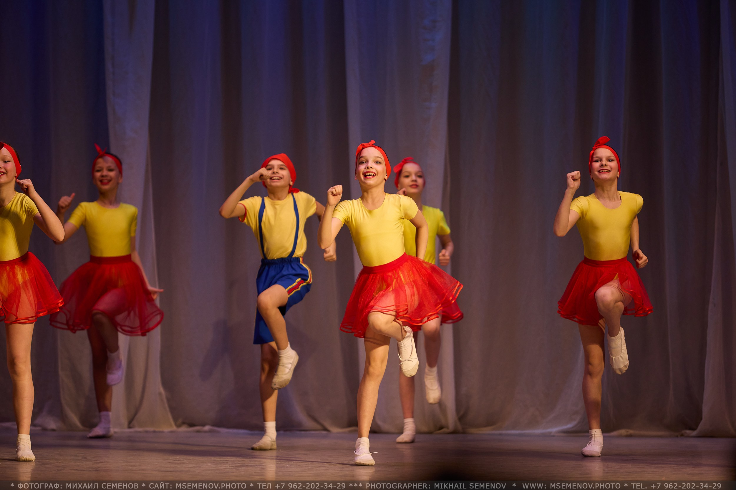 Фоторепортаж с Концерта «Волжанка» и «Задоринка»