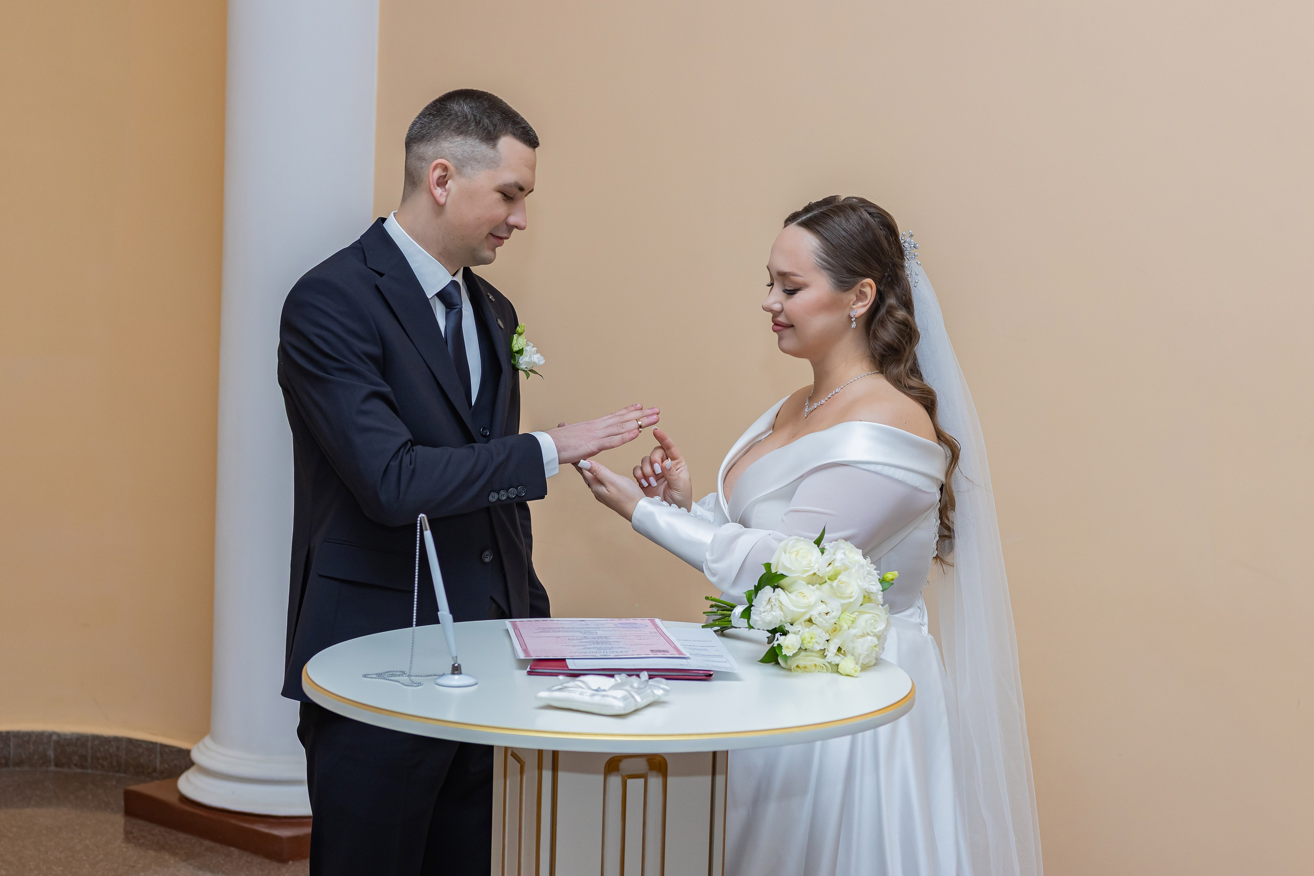 Фотосъёмка свадьбы - центральный загс Омск