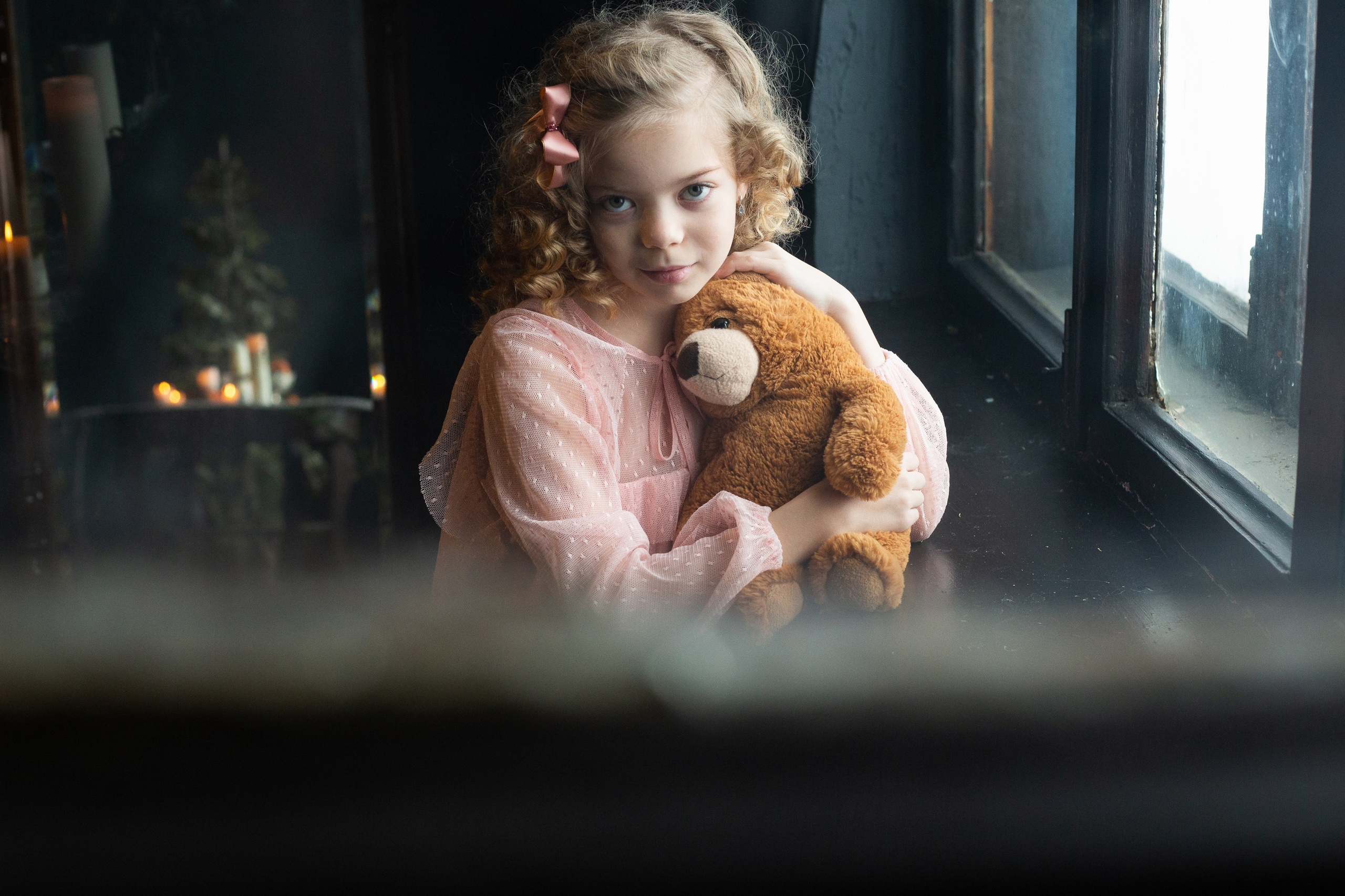 Ксюша в новогоднем зале. Фотограф в Новосибирске Краснова Евгения