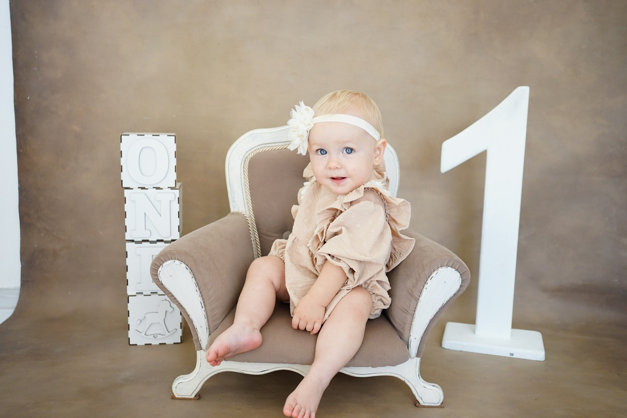 Фотоссесия на Годик для Девочки. Детская Фотостудия ГОДОВАСИКИ в Санкт-Петербурге фотосесия на годик