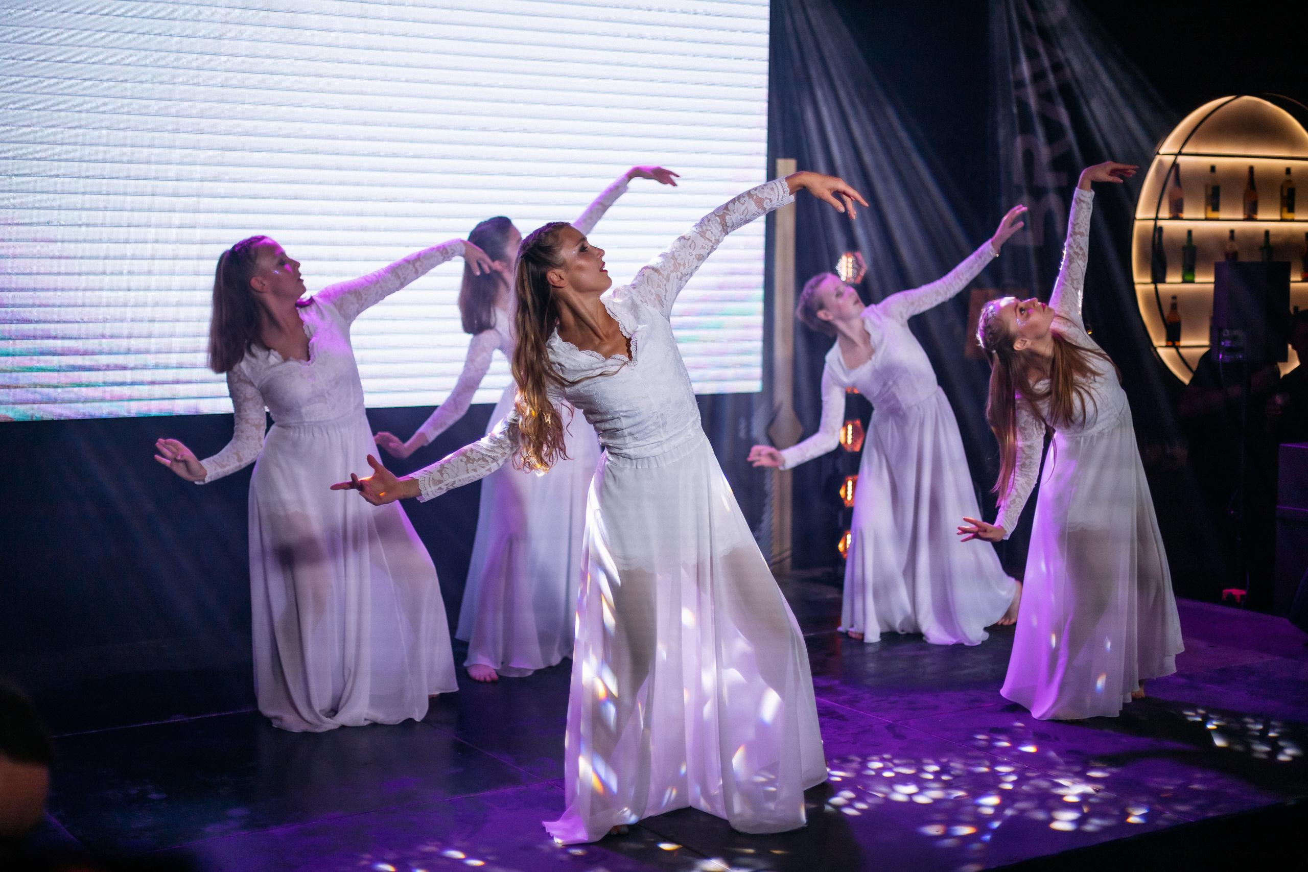 Шоурум BRAVO 1 ГОД. СВОИ. ФОТООТЧЕТЫ-СОБЫТИЯ-МЕСТА