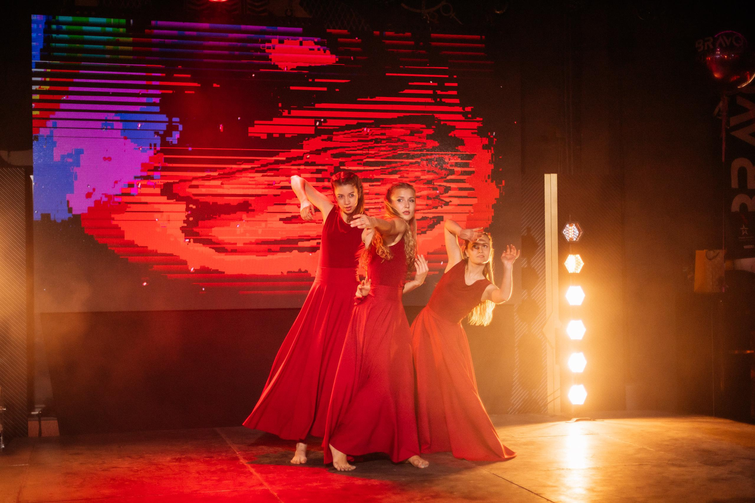 Шоурум BRAVO 1 ГОД. СВОИ. ФОТООТЧЕТЫ-СОБЫТИЯ-МЕСТА