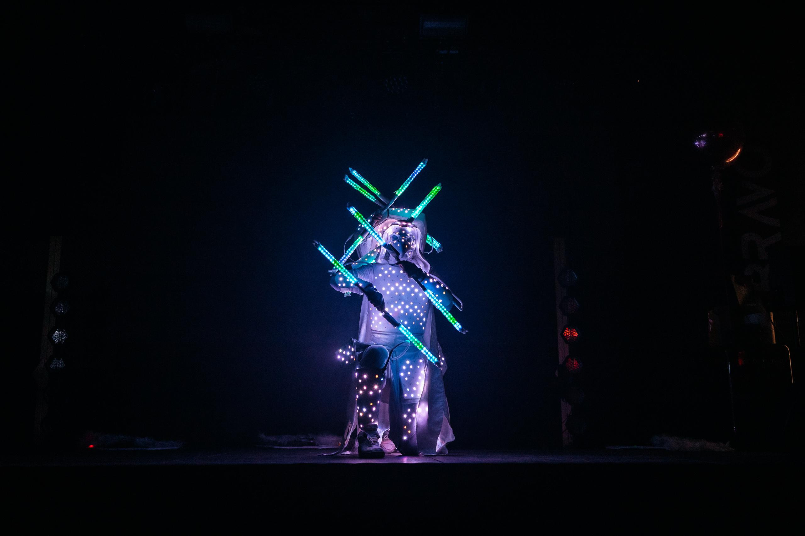 Шоурум BRAVO 1 ГОД. СВОИ. ФОТООТЧЕТЫ-СОБЫТИЯ-МЕСТА