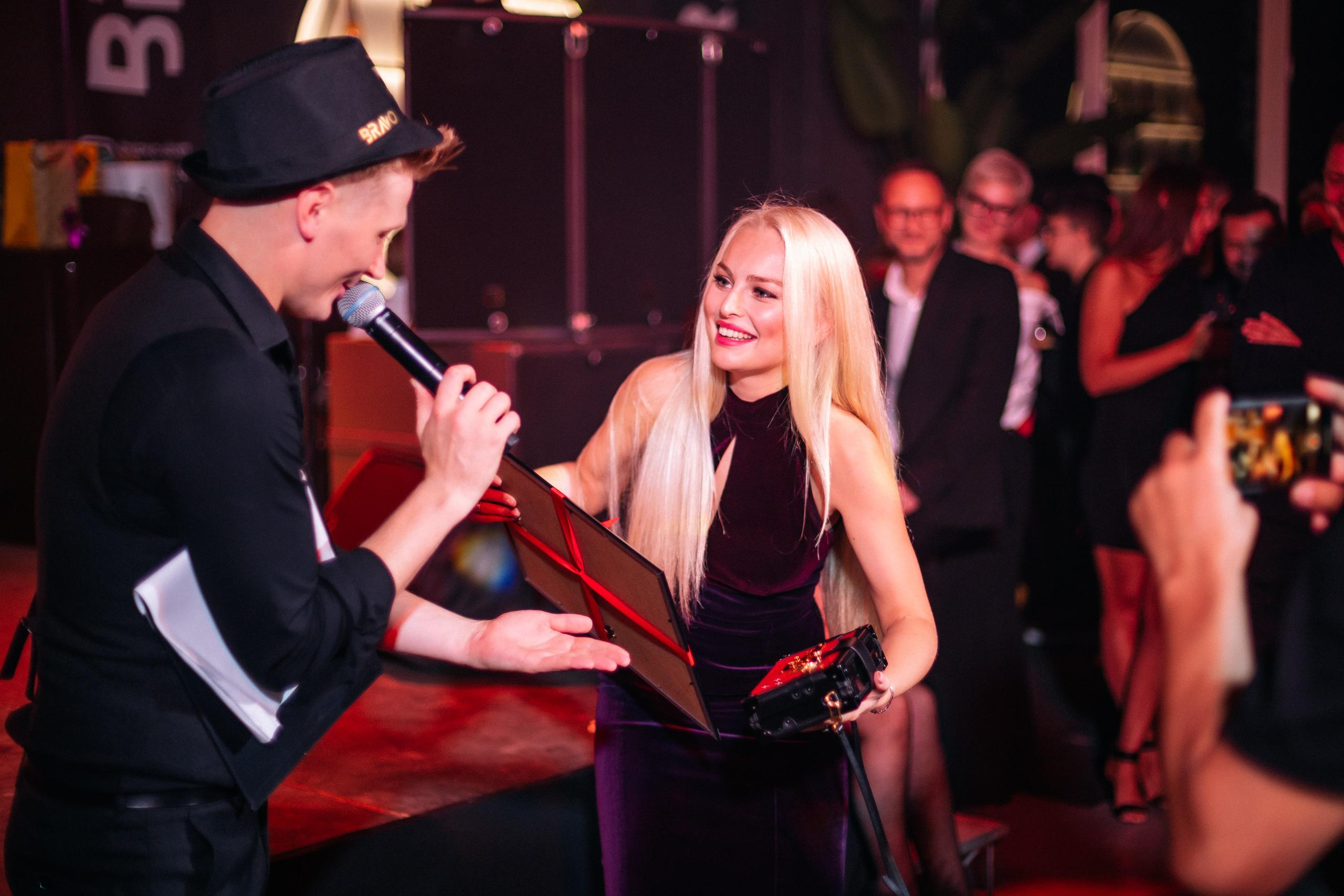 Шоурум BRAVO 1 ГОД. СВОИ. ФОТООТЧЕТЫ-СОБЫТИЯ-МЕСТА