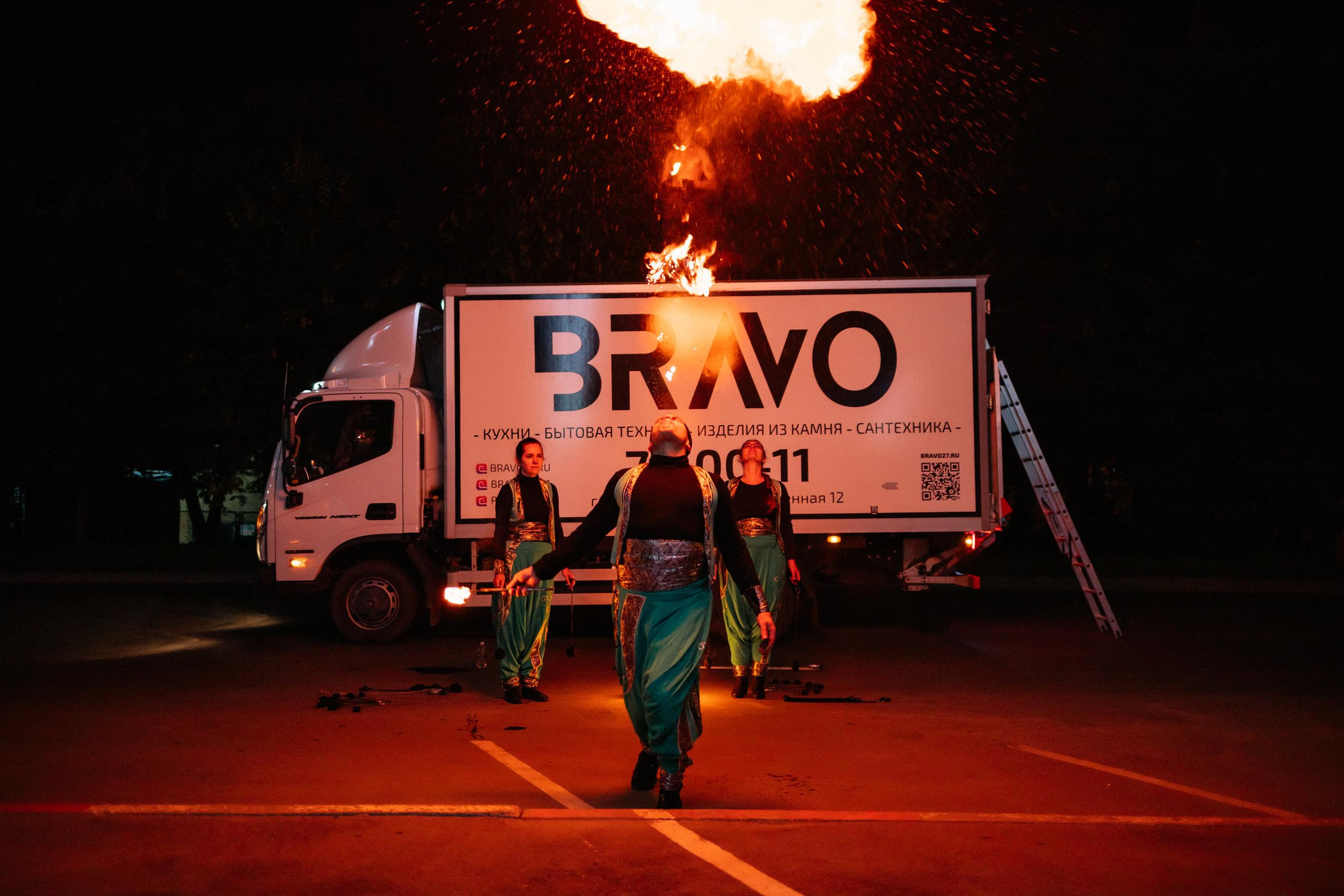 Шоурум BRAVO 1 ГОД. СВОИ. ФОТООТЧЕТЫ-СОБЫТИЯ-МЕСТА