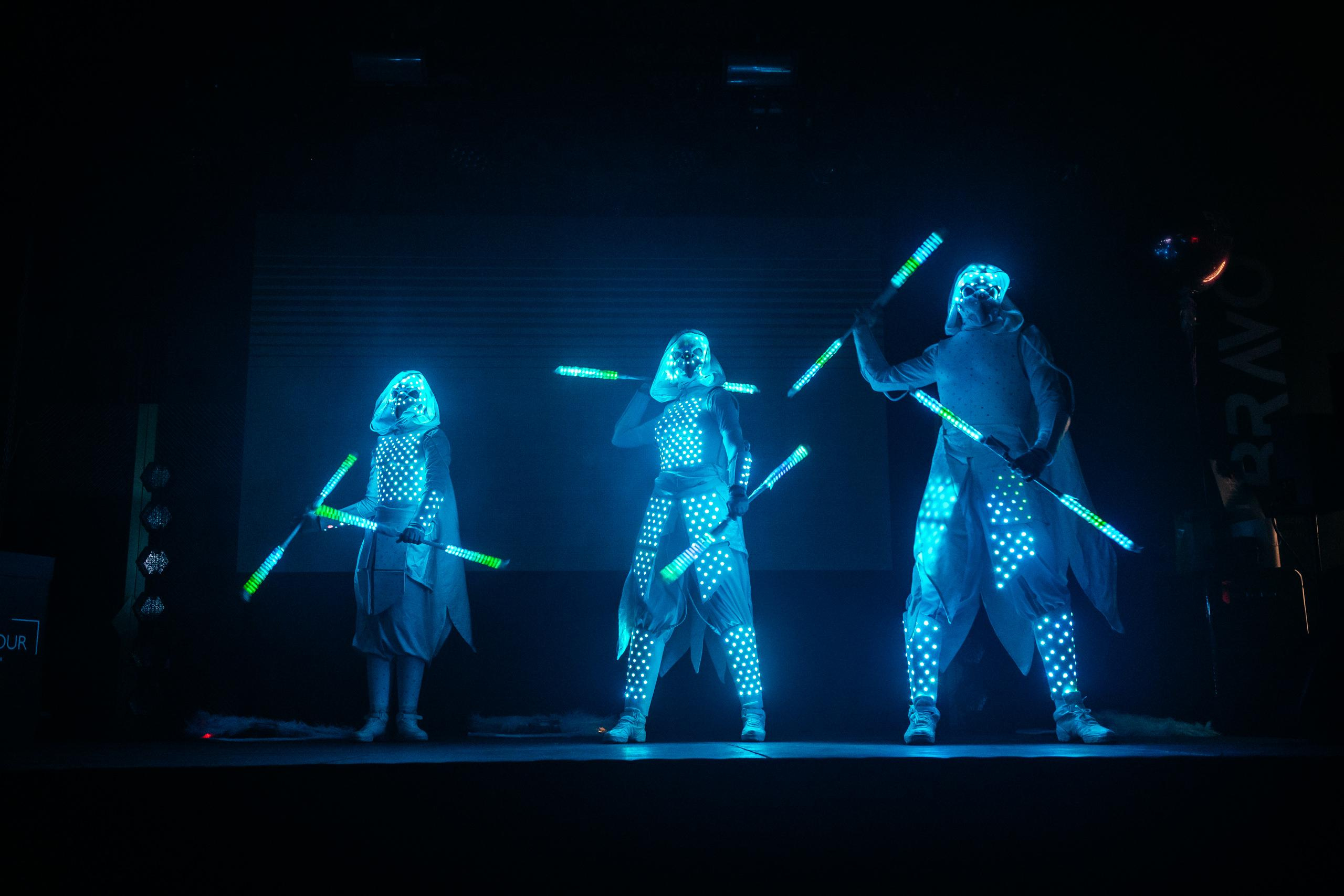 Шоурум BRAVO 1 ГОД. СВОИ. ФОТООТЧЕТЫ-СОБЫТИЯ-МЕСТА