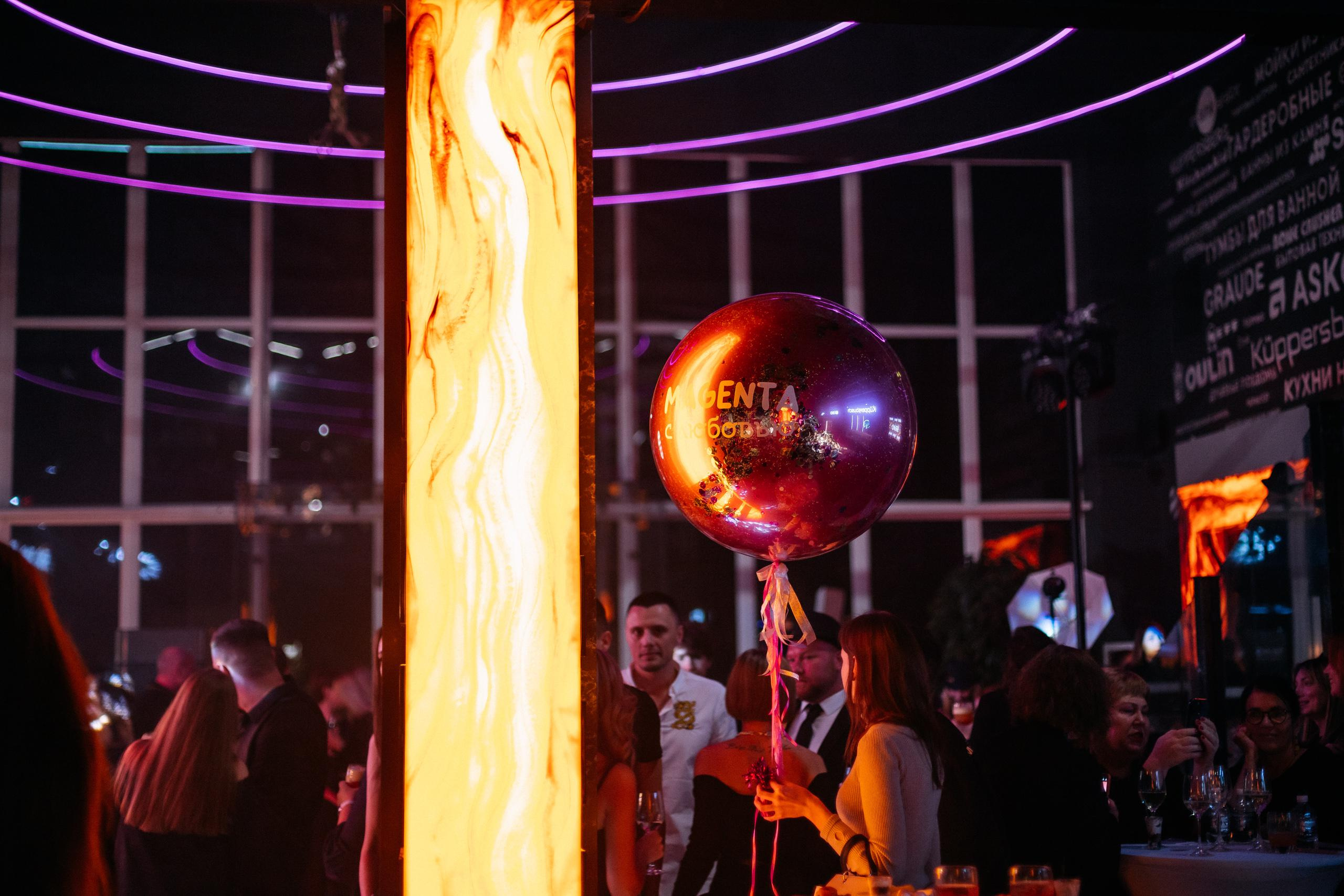 Шоурум BRAVO 1 ГОД. СВОИ. ФОТООТЧЕТЫ-СОБЫТИЯ-МЕСТА