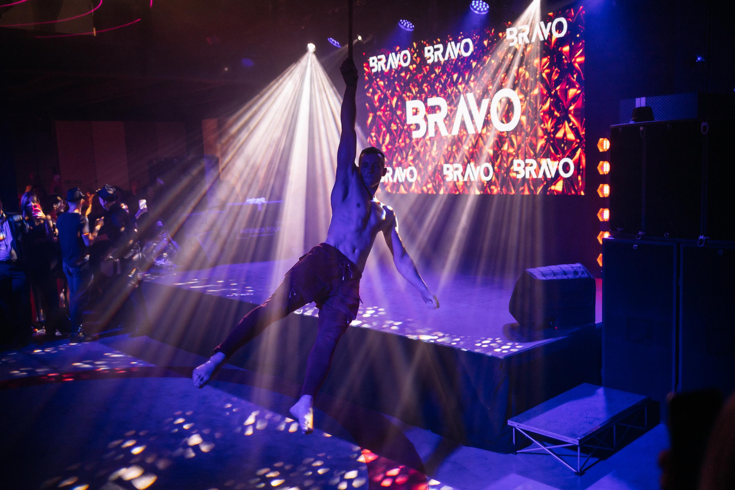 Шоурум BRAVO 1 ГОД. СВОИ. ФОТООТЧЕТЫ-СОБЫТИЯ-МЕСТА