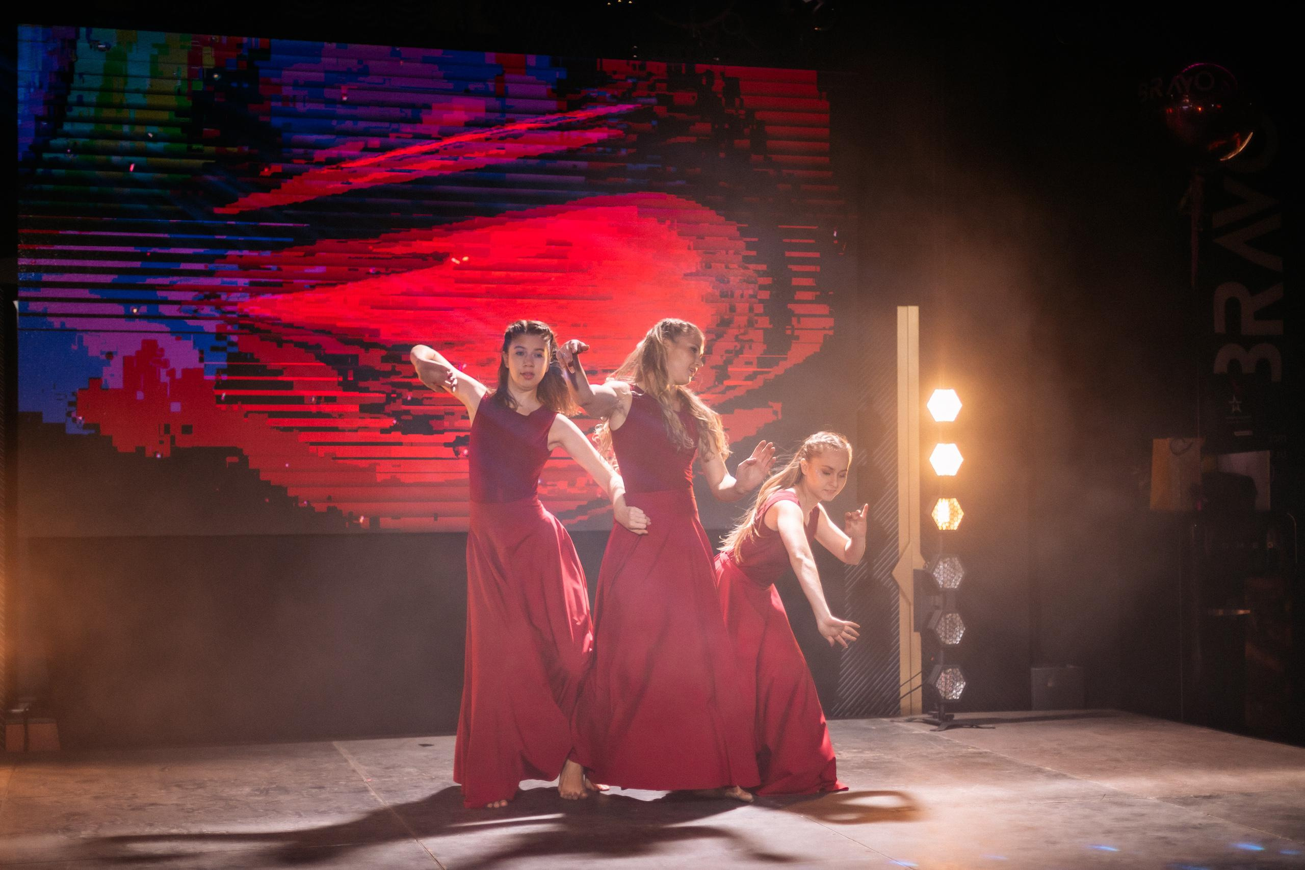 Шоурум BRAVO 1 ГОД. СВОИ. ФОТООТЧЕТЫ-СОБЫТИЯ-МЕСТА